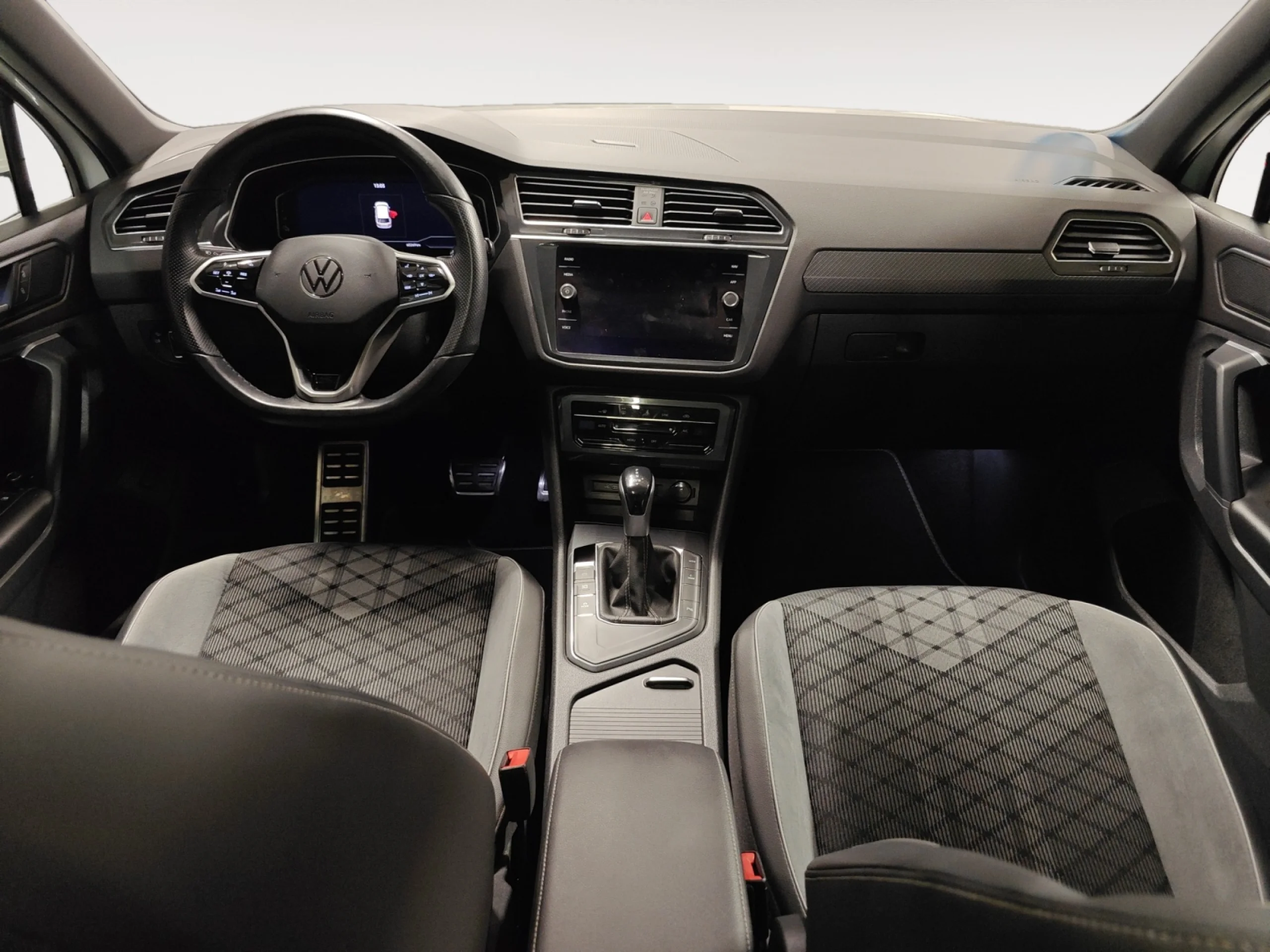 VOLKSWAGEN TIGUAN R LINE 1.4 TSI EHYBRID 180KW (245CV) DSG - Foto 4