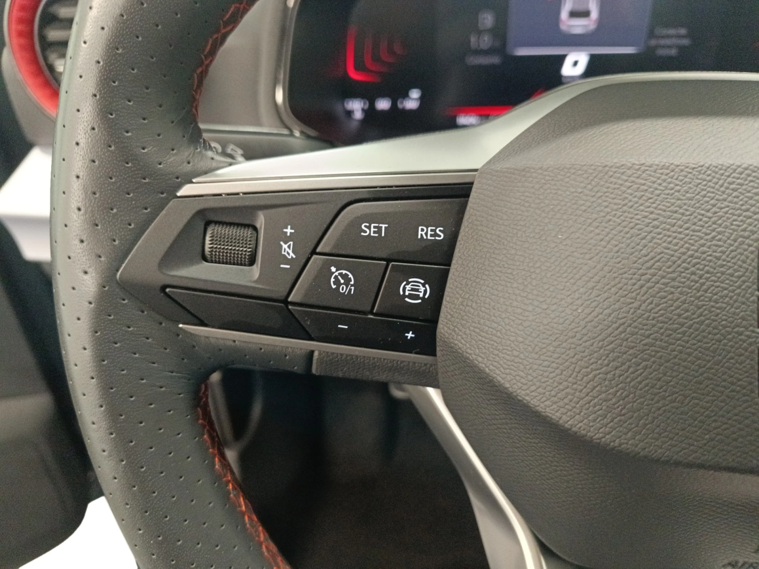 SEAT IBIZA 1.0 TSI 85KW (115CV) FR XS - Foto 11