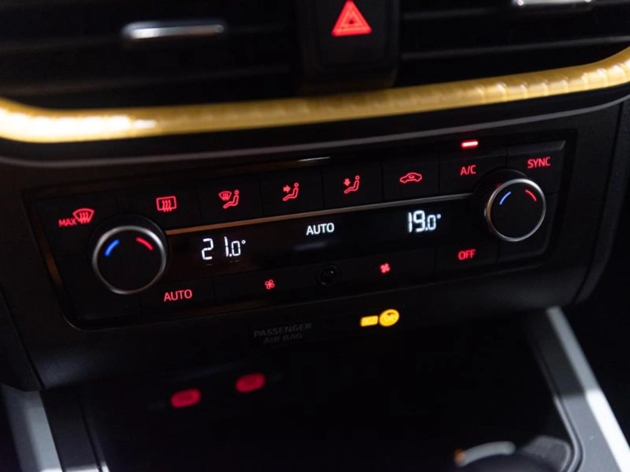 SEAT ARONA 1.0 TSI 81KW DSG STYLE XL - Foto 14