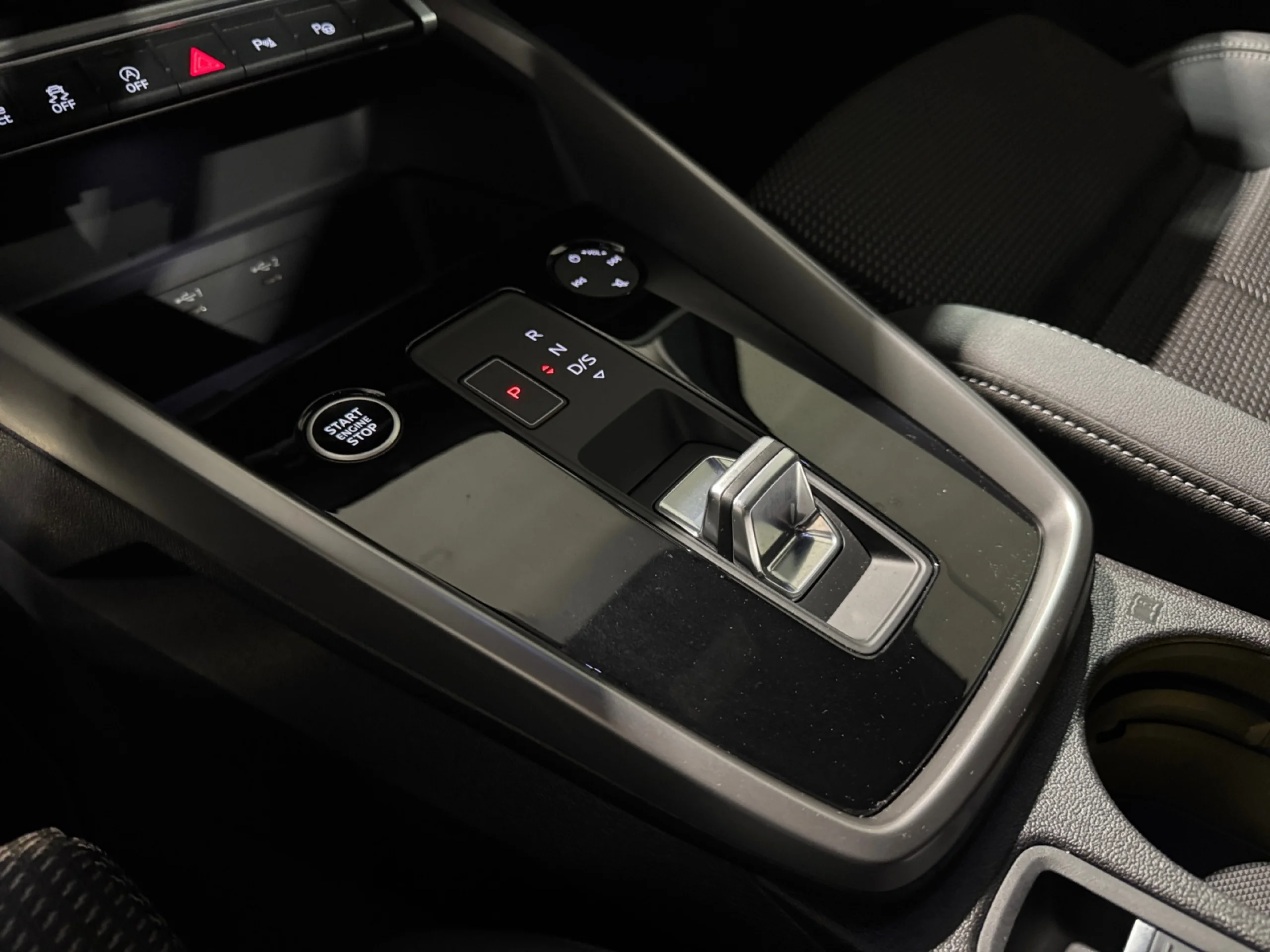 AUDI A3 SPORTBACK S LINE 35 TDI 110KW S TRONIC - Foto 14