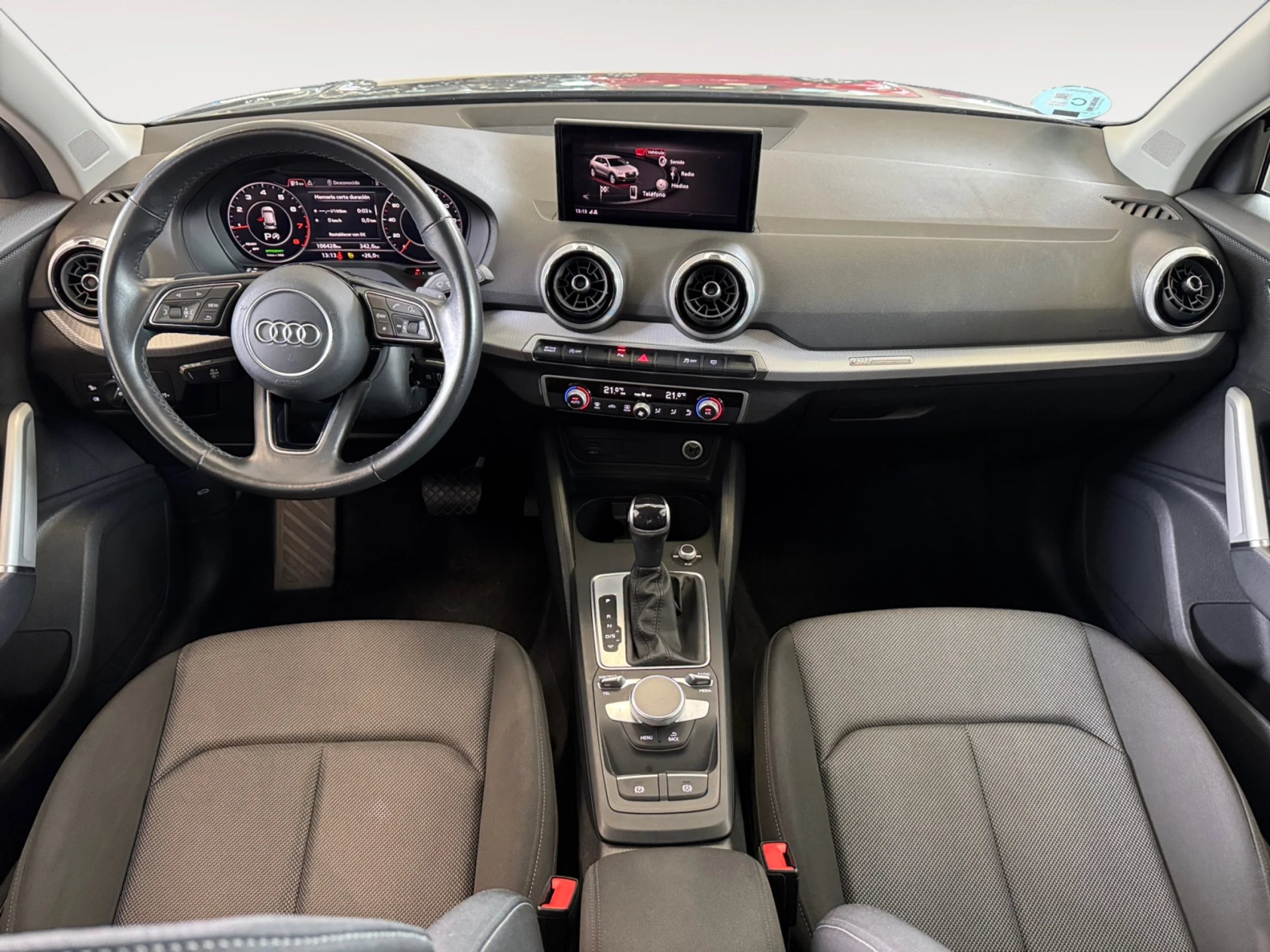 AUDI Q2 BLACK LINE 35 TFSI 110KW S TRONIC - Foto 4