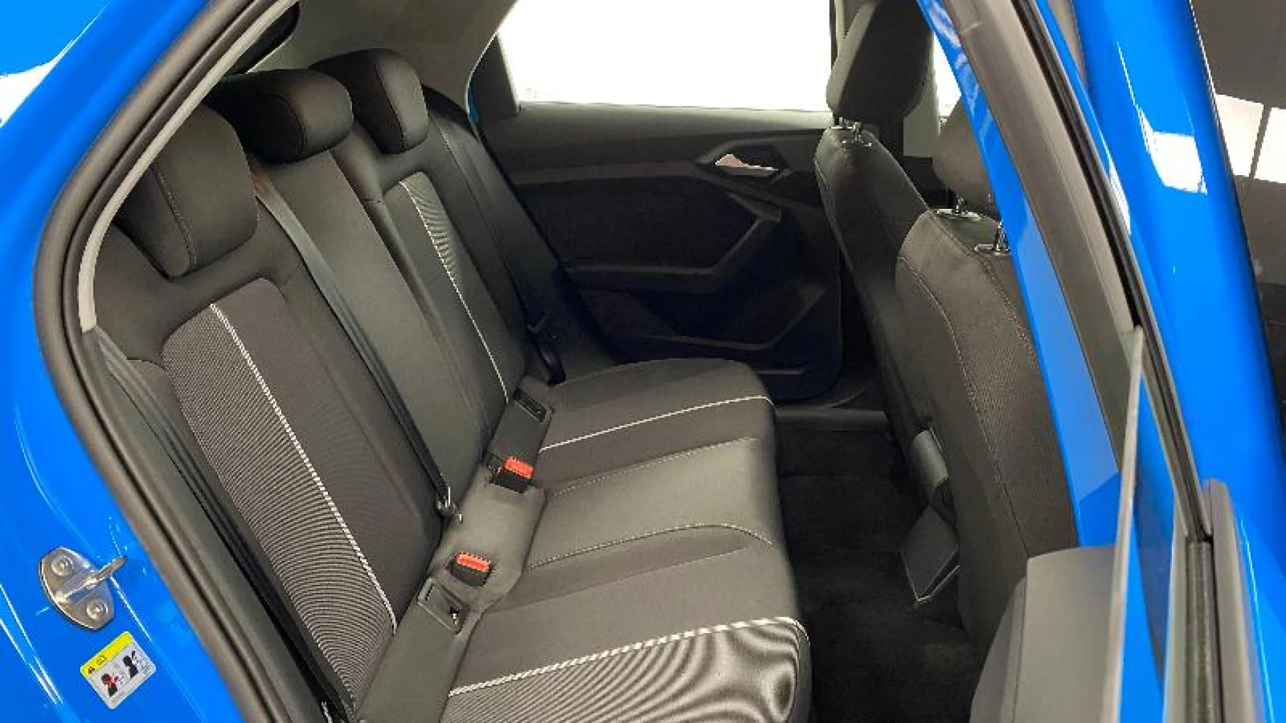 AUDI A1 SPORTBACK ADRENALIN 30 TFSI 81KW S TRON - Foto 9