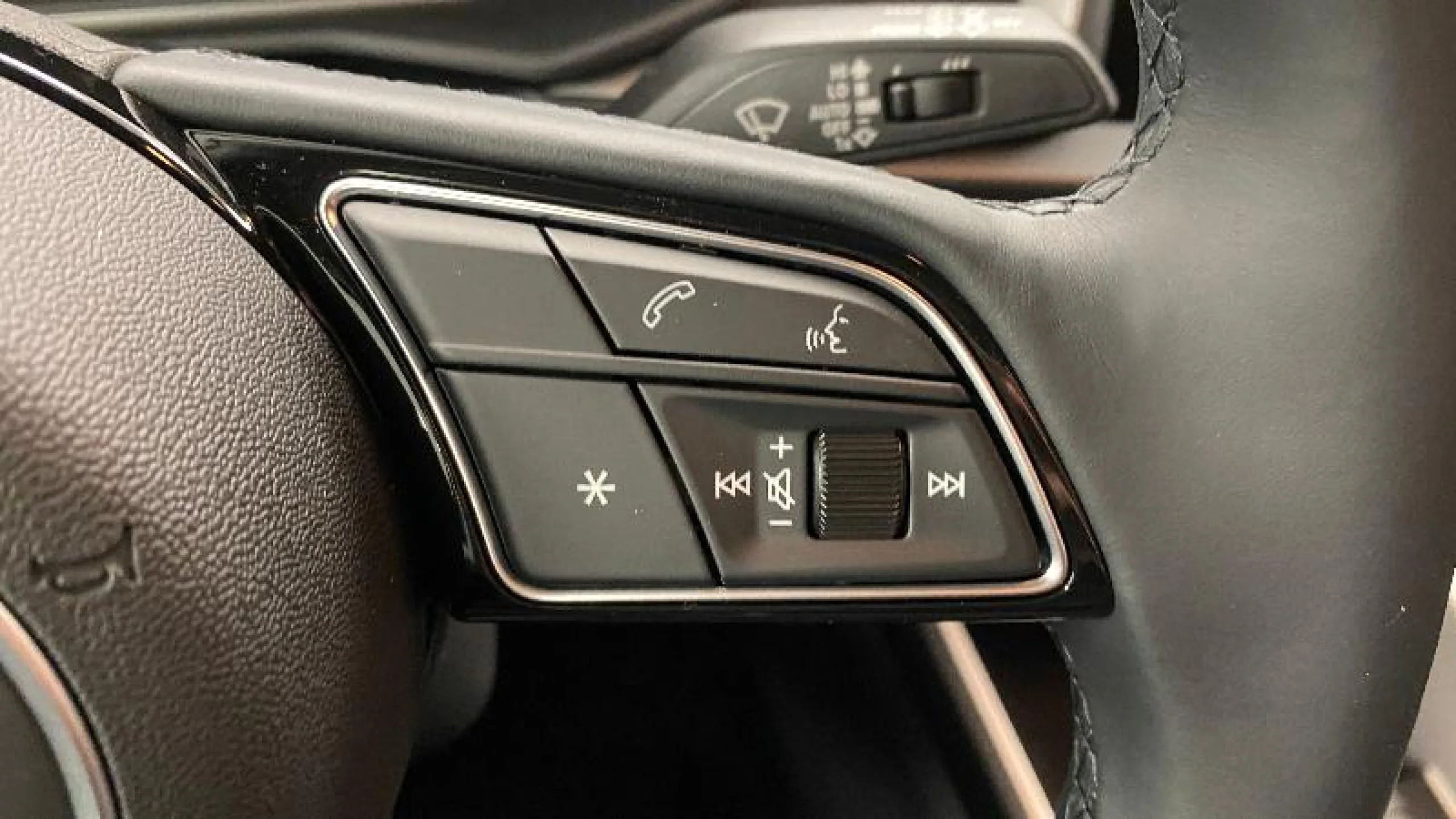 AUDI A1 SPORTBACK ADRENALIN 30 TFSI 81KW S TRON - Foto 11