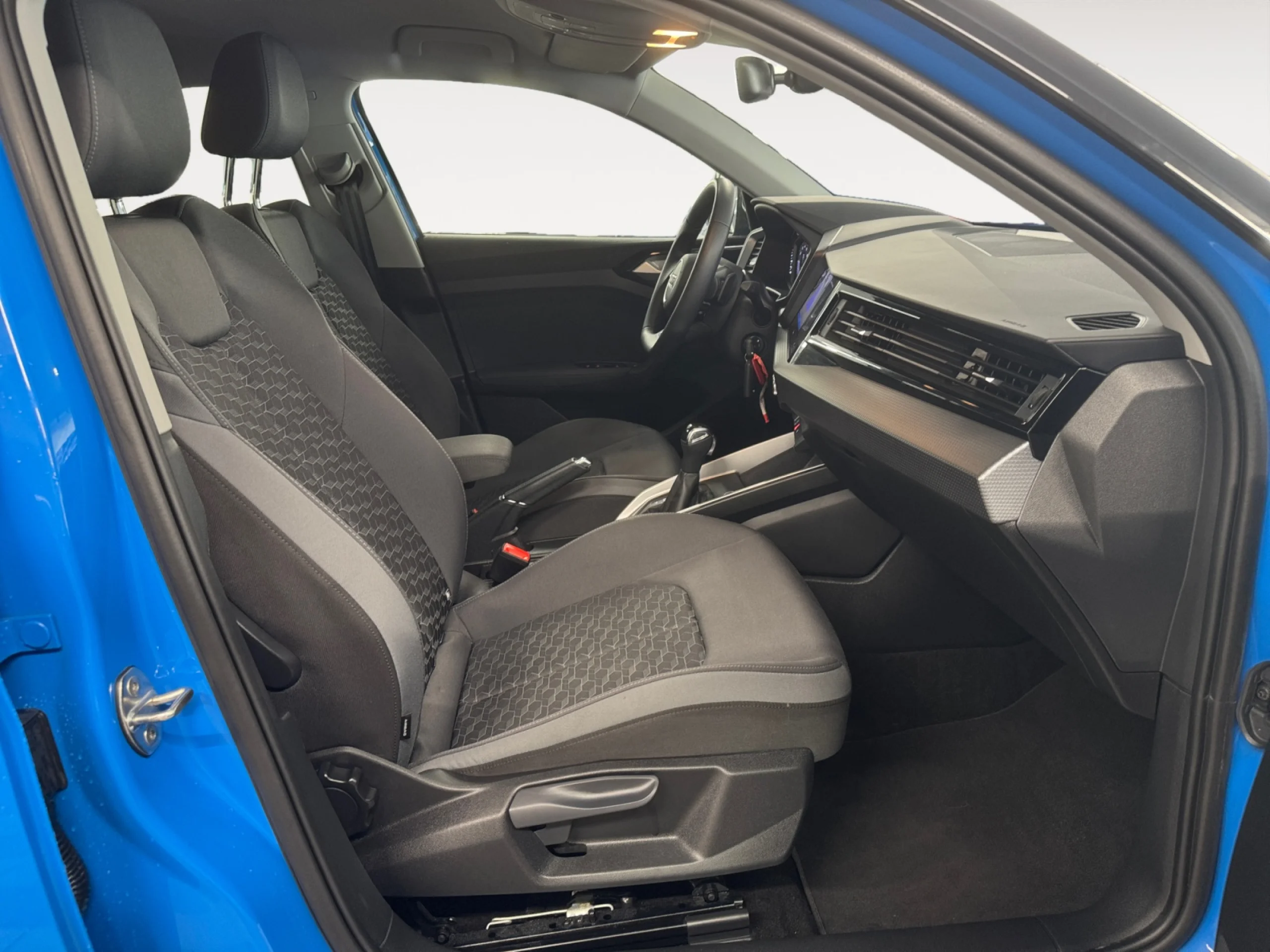 AUDI A1 SPORTBACK ADRENALIN 30 TFSI 81KW S TRON - Foto 4