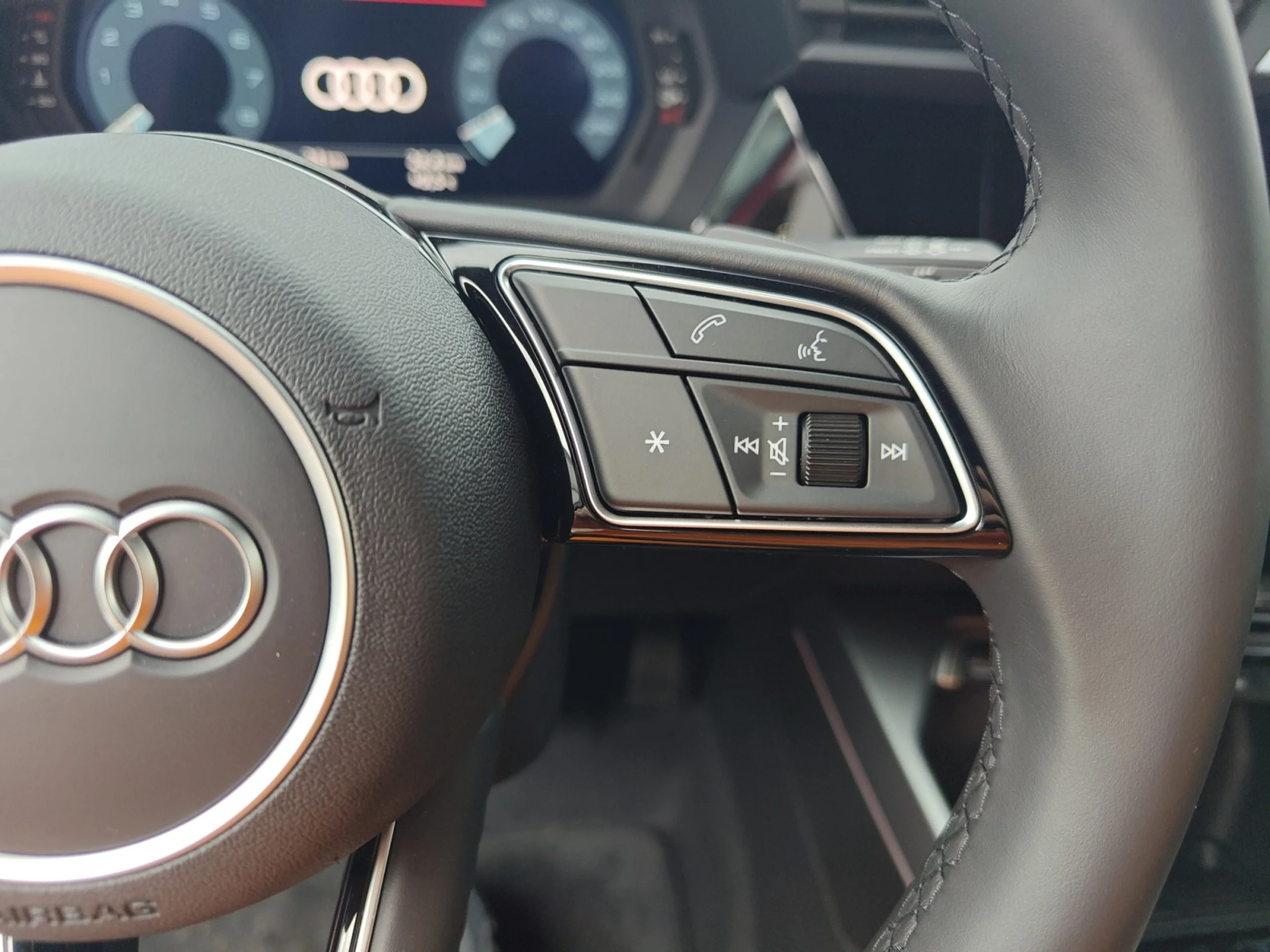 AUDI A3 ALLSTREET ADVANCED 35 TFSI 110KW S TRONI - Foto 10