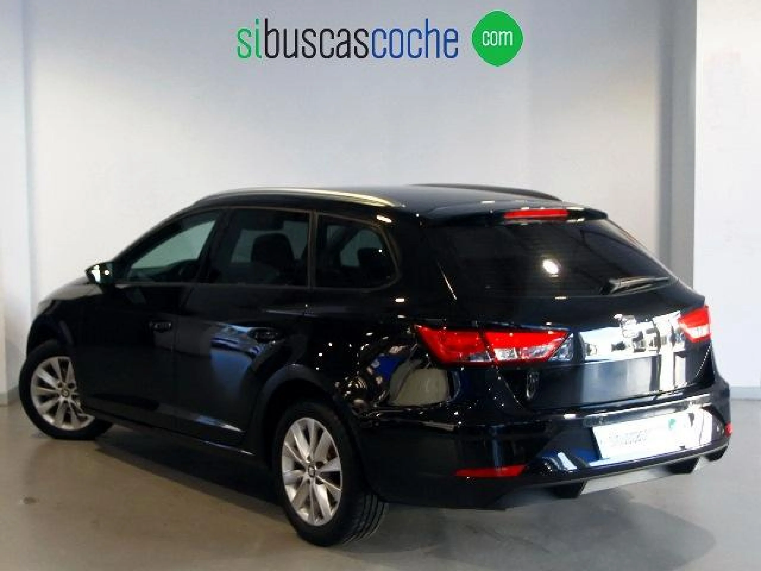 SEAT LEON ST 1.2 TSI 81KW (110CV) S&S STYLE AD NAV - Foto 2