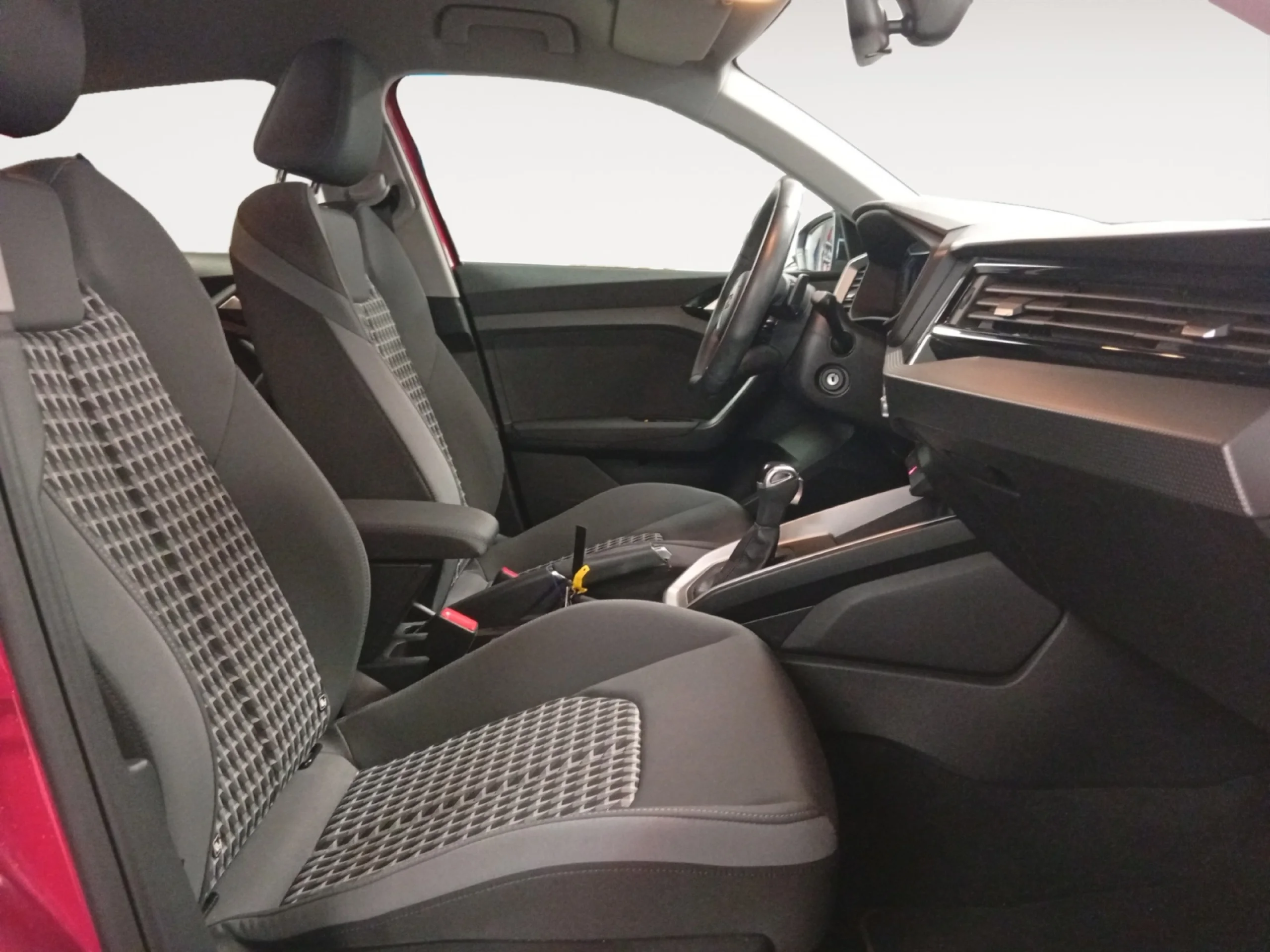 AUDI A1 SPORTBACK ADRENALIN 30 TFSI 81KW S TRON - Foto 5