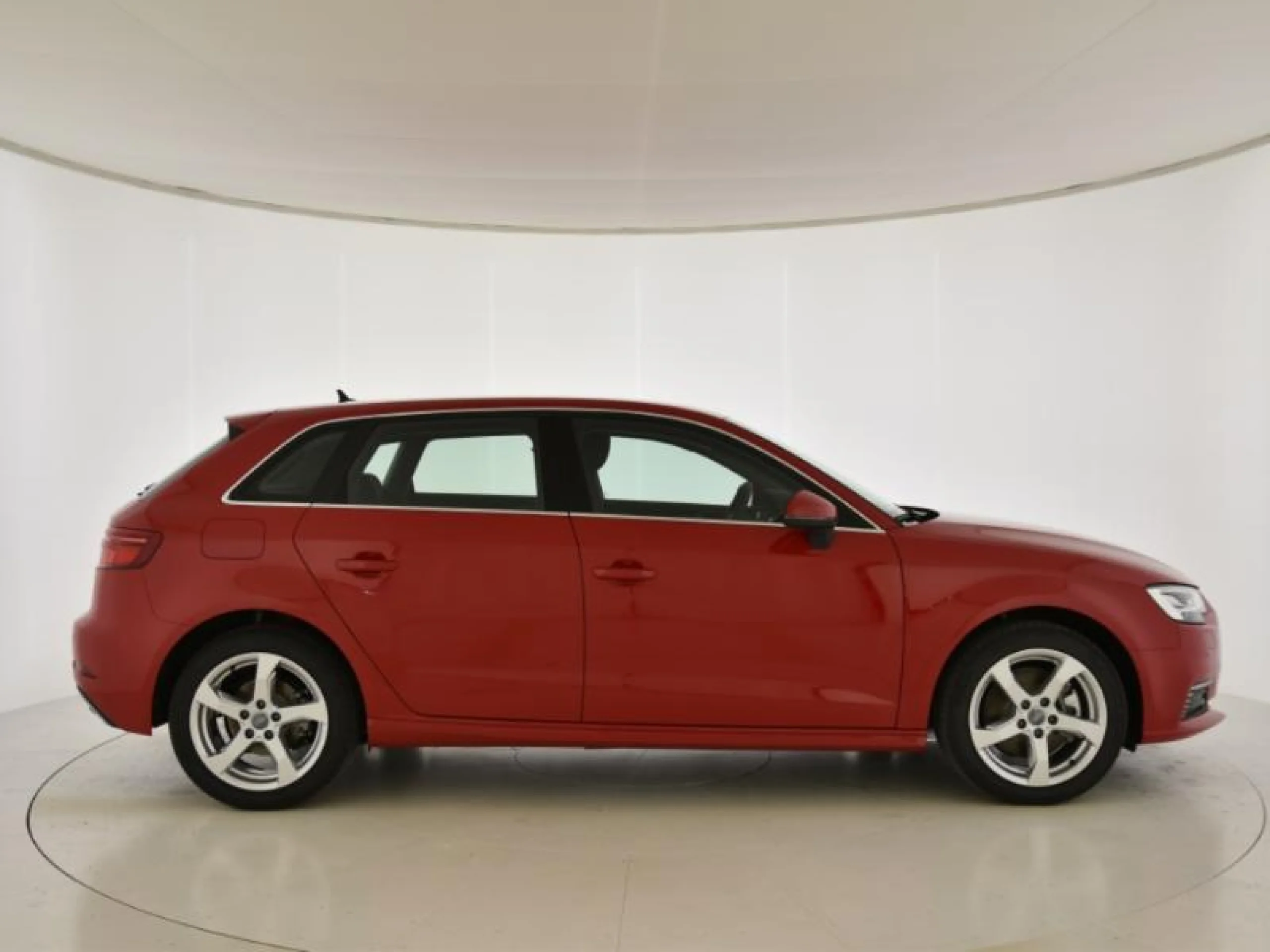 AUDI A3 SPORTBACK S LINE 40 E TRON 150KW S TRON - Foto 3