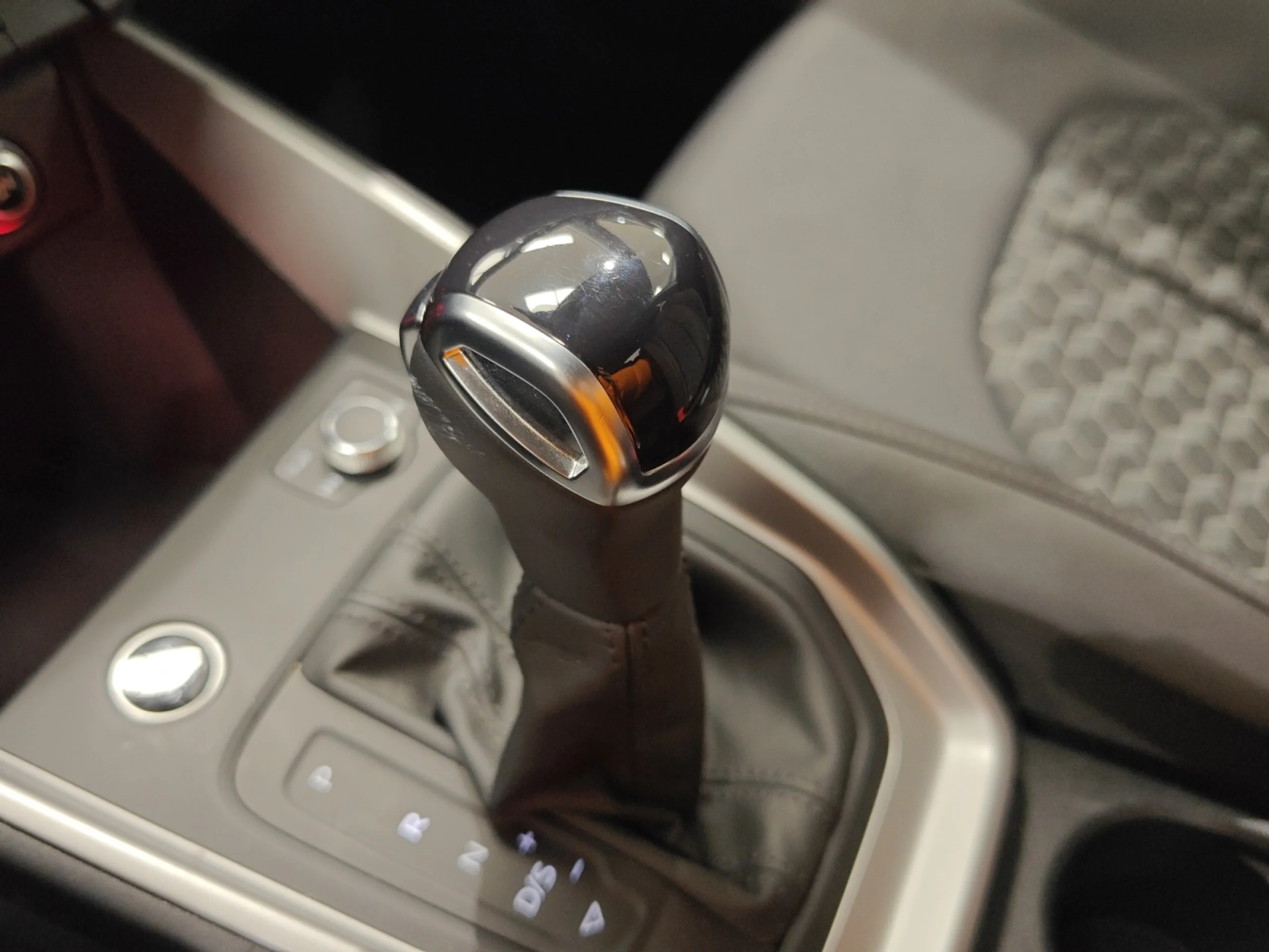 AUDI A1 SPORTBACK ADRENALIN 30 TFSI 85KW S TRON - Foto 17