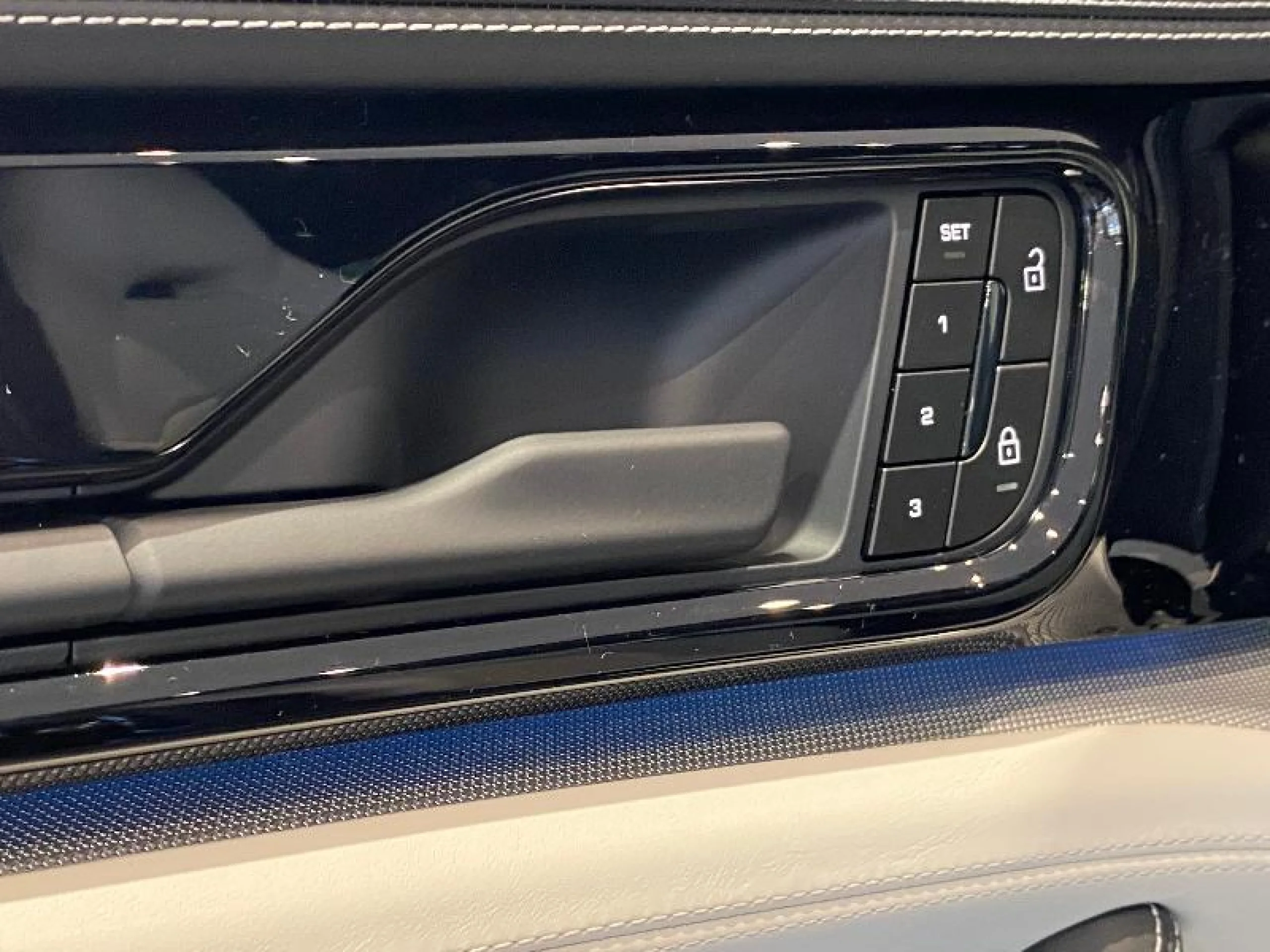 PORSCHE PANAMERA 4 E HYBRID - Foto 26