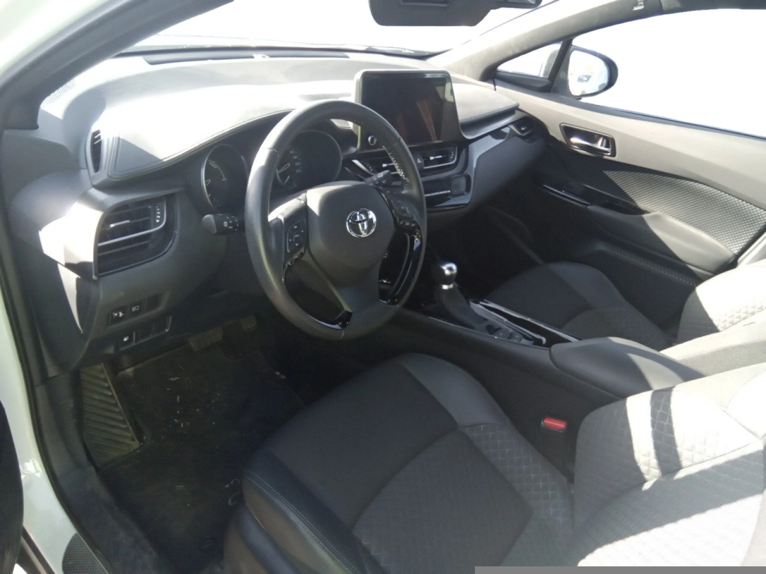 TOYOTA C HR 2.0 200H ADVANCE - Foto 7