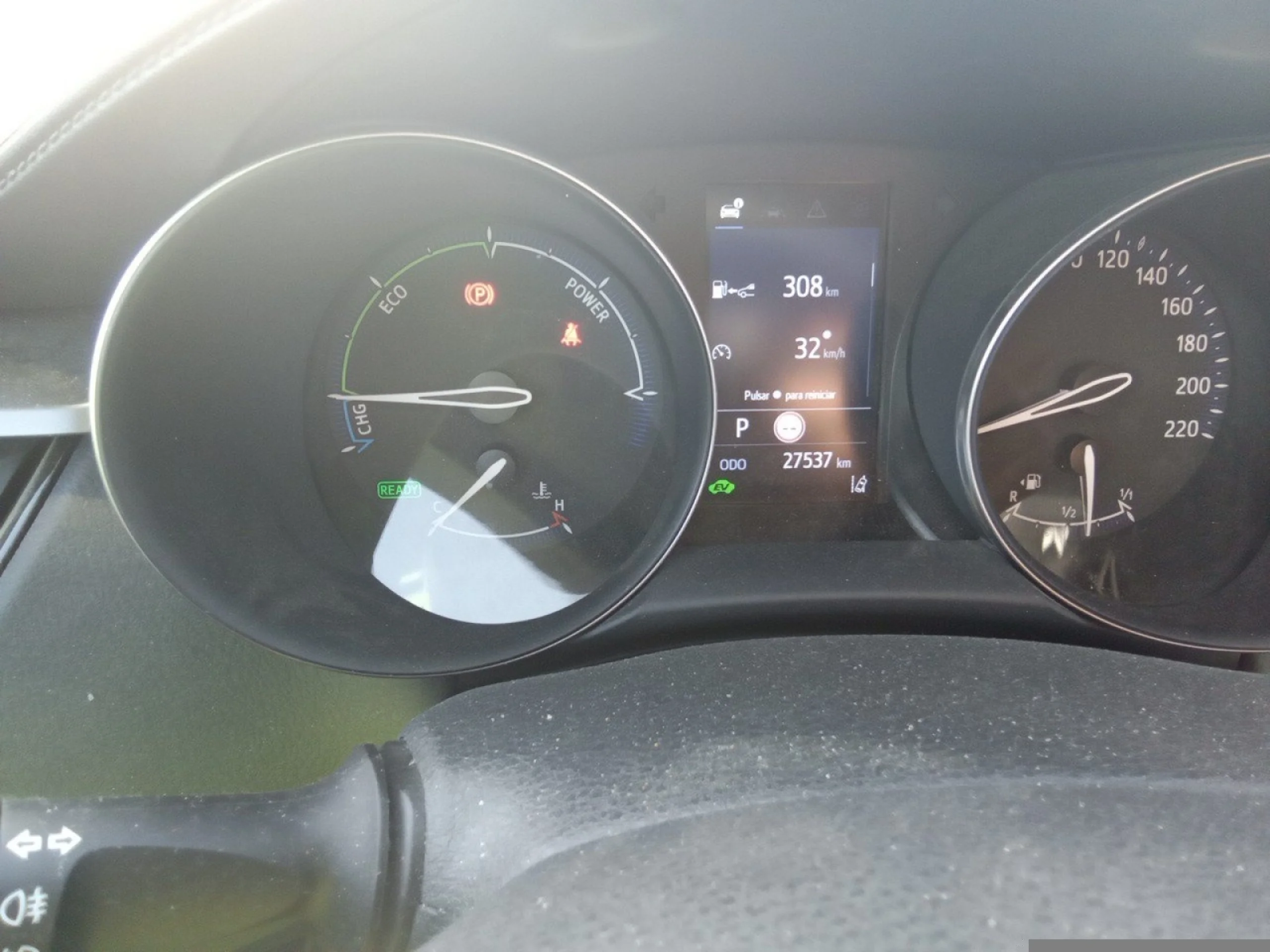 TOYOTA C HR 2.0 200H ADVANCE - Foto 9