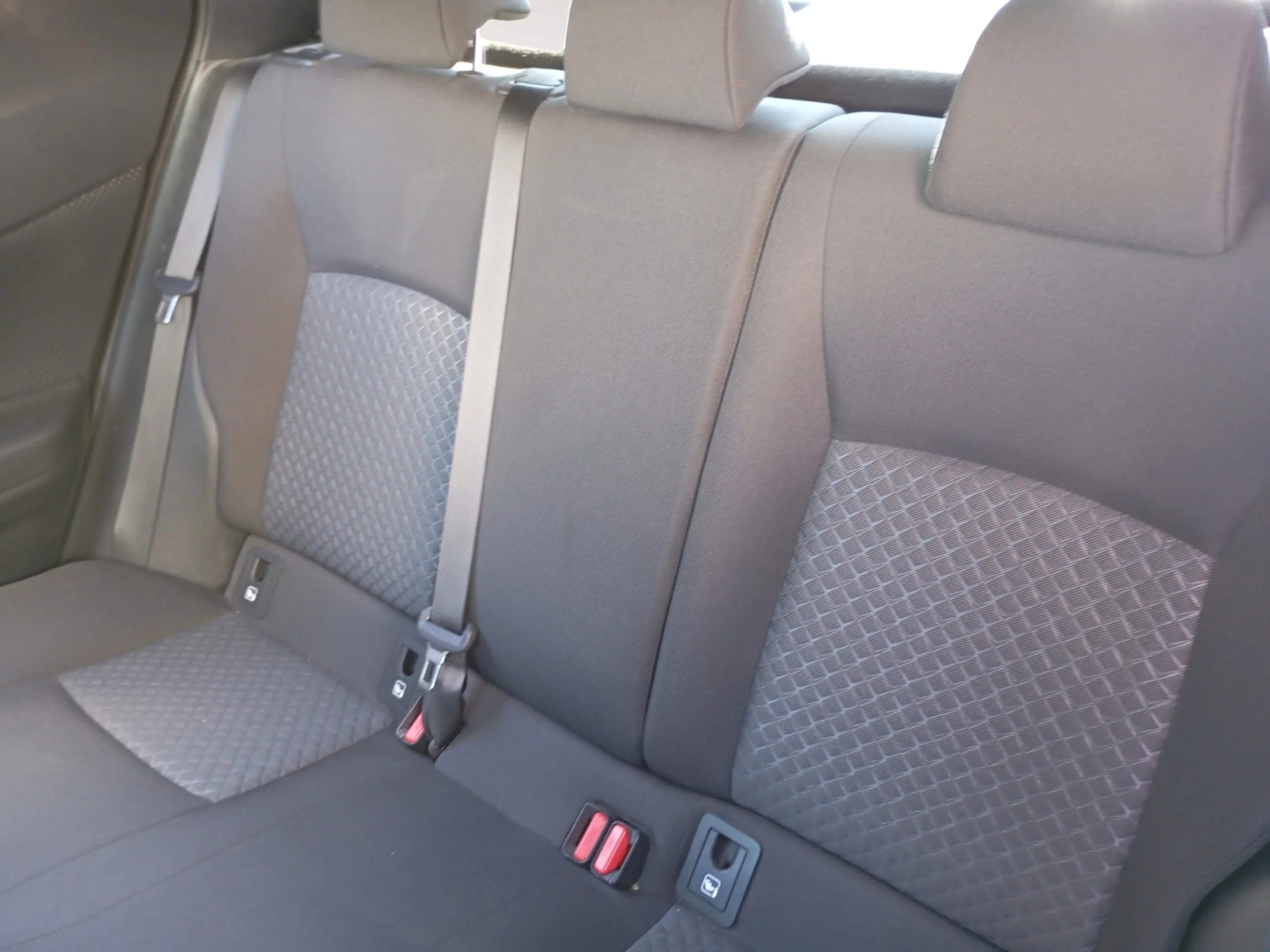 TOYOTA C HR 2.0 180H ADVANCE - Foto 6