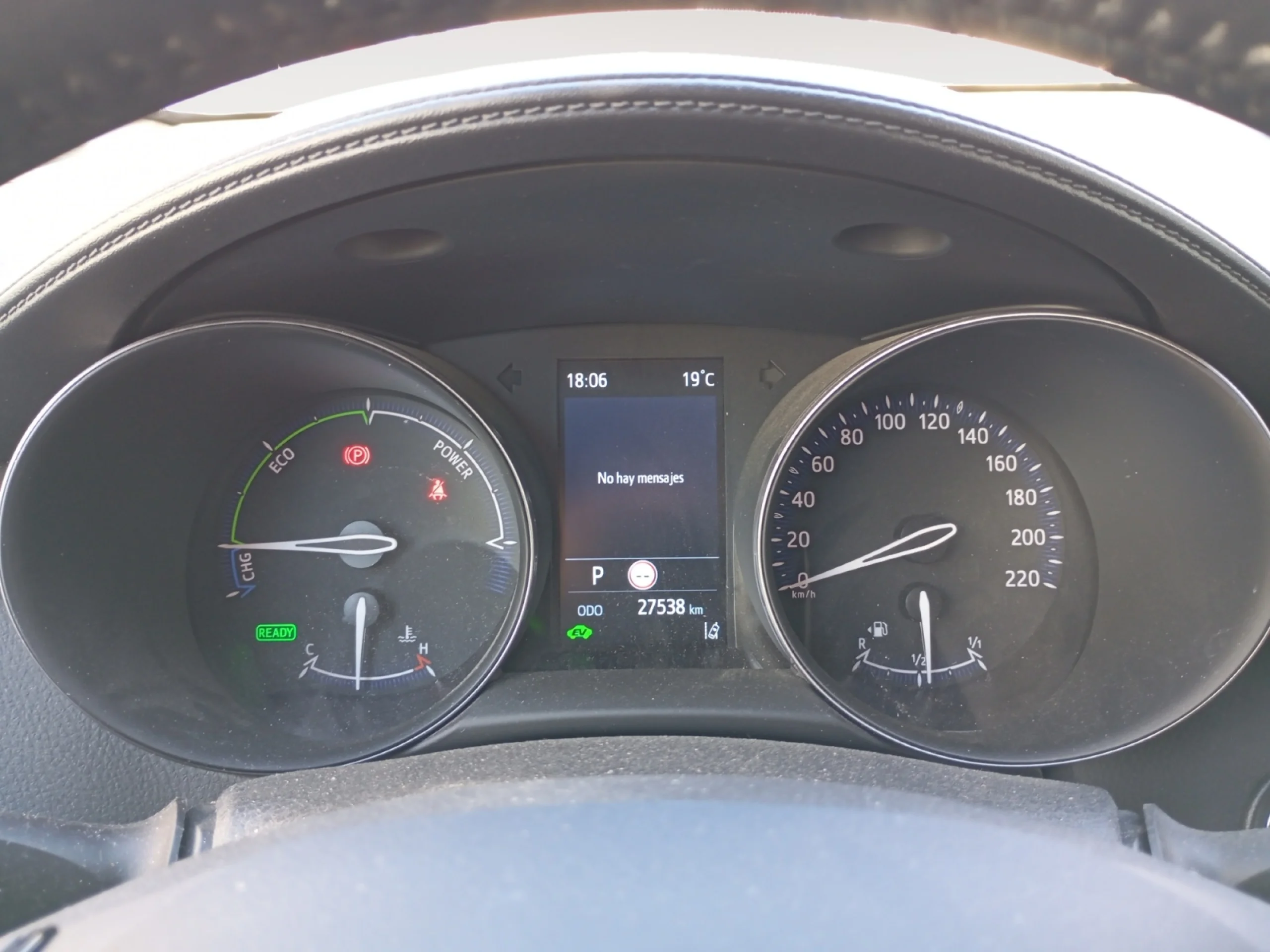 TOYOTA C HR 2.0 180H ADVANCE - Foto 10