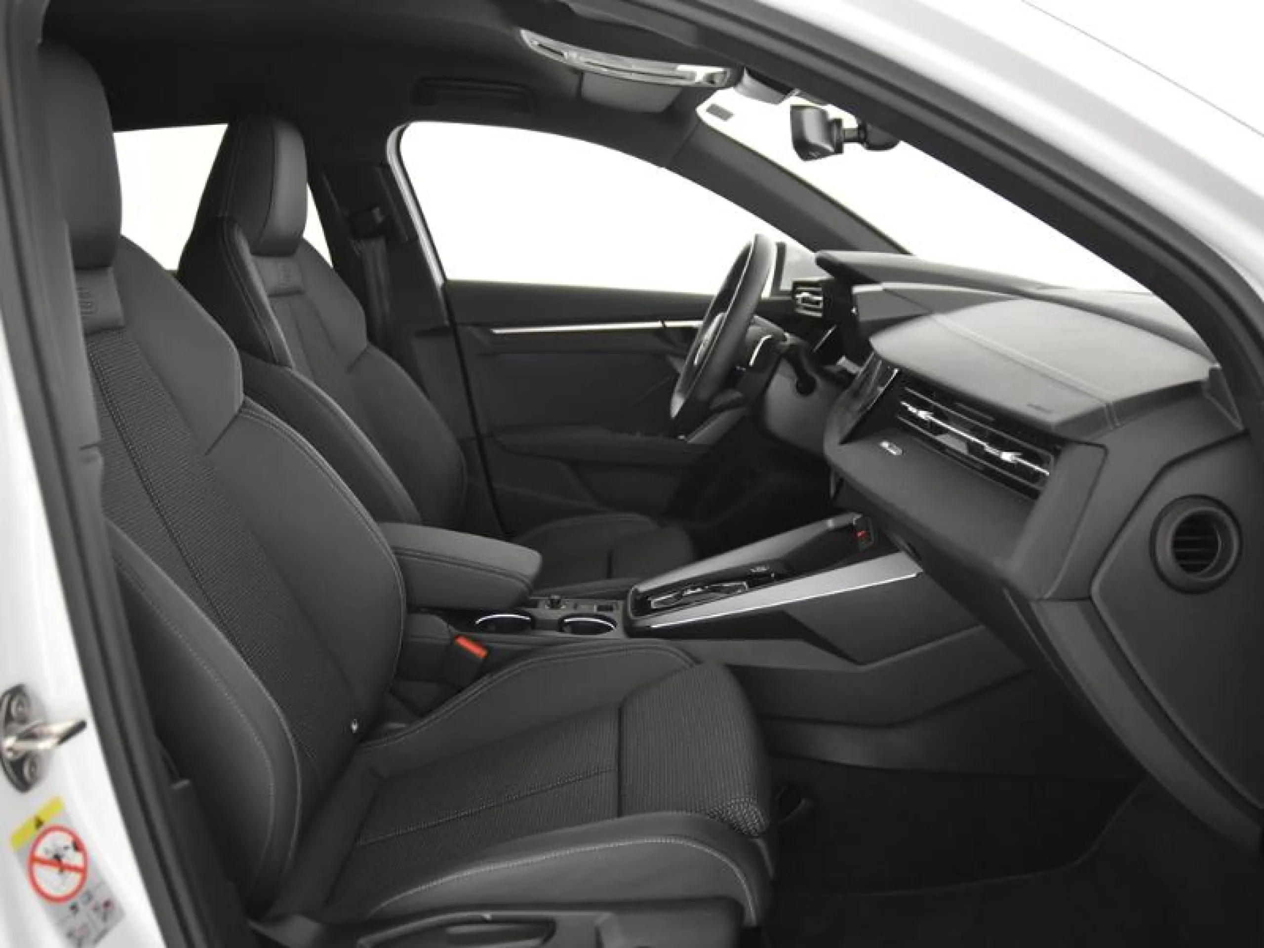AUDI A3 SPORTBACK BLACK LINE TDI 110KW S TRONIC - Foto 6