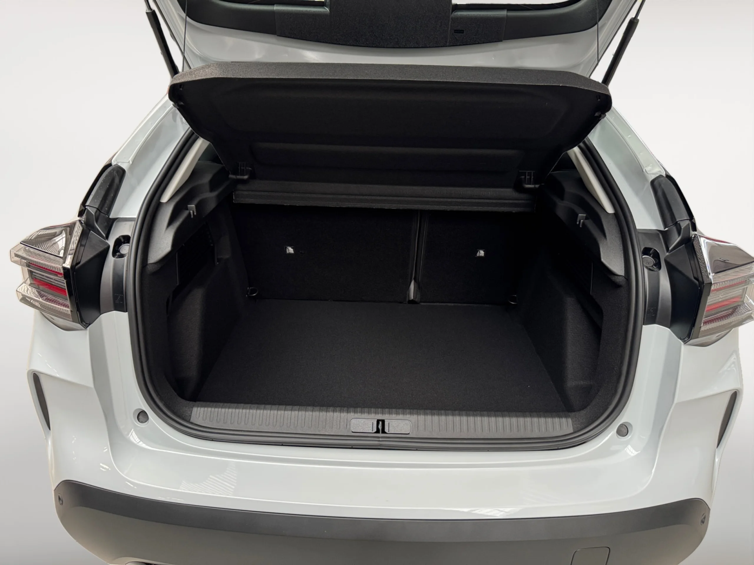 CITROEN C4 HYBRID 145 Ë DCS6 BUSINESS EDITION - Foto 8