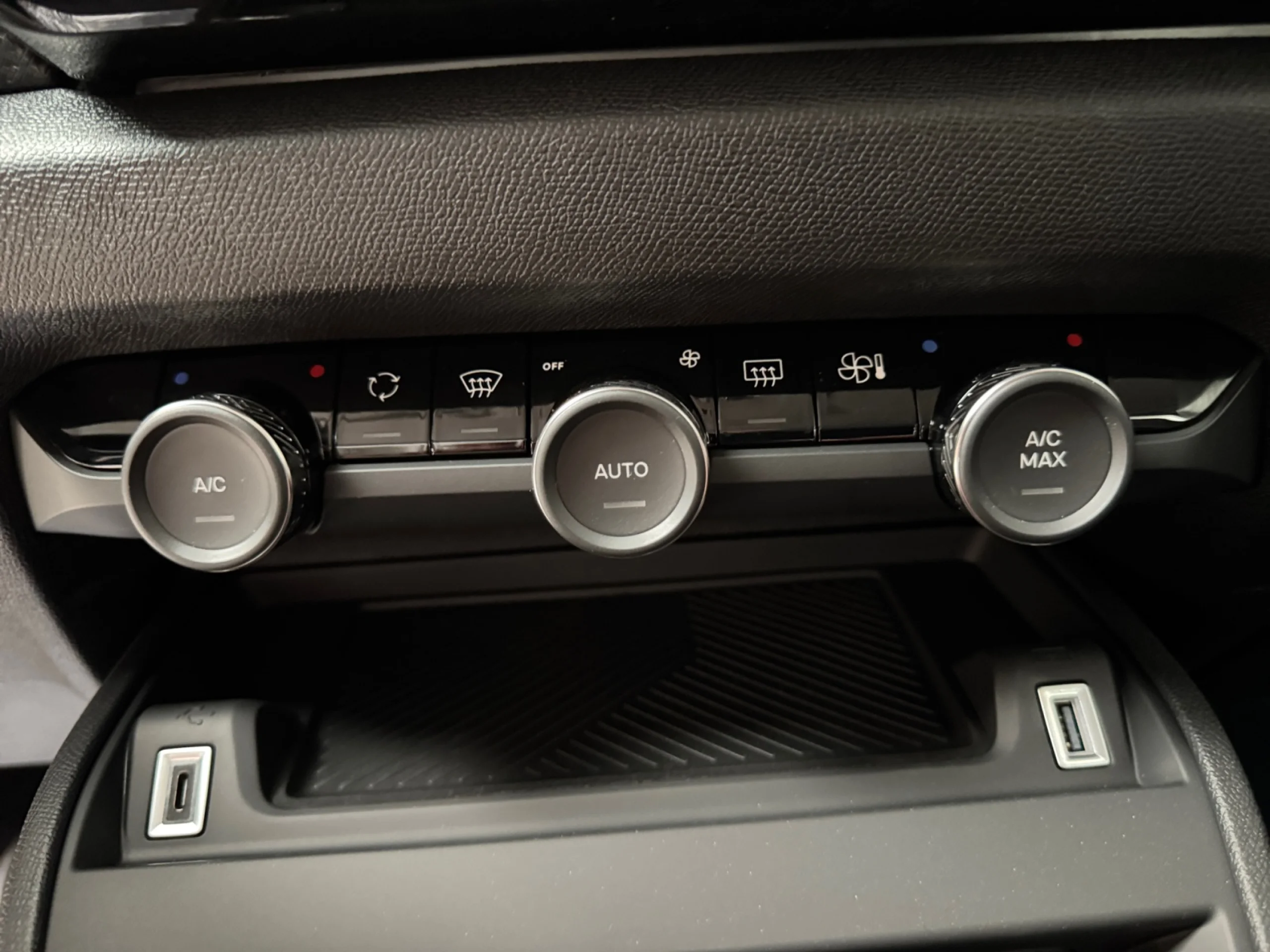 CITROEN C4 HYBRID 145 Ë DCS6 BUSINESS EDITION - Foto 14