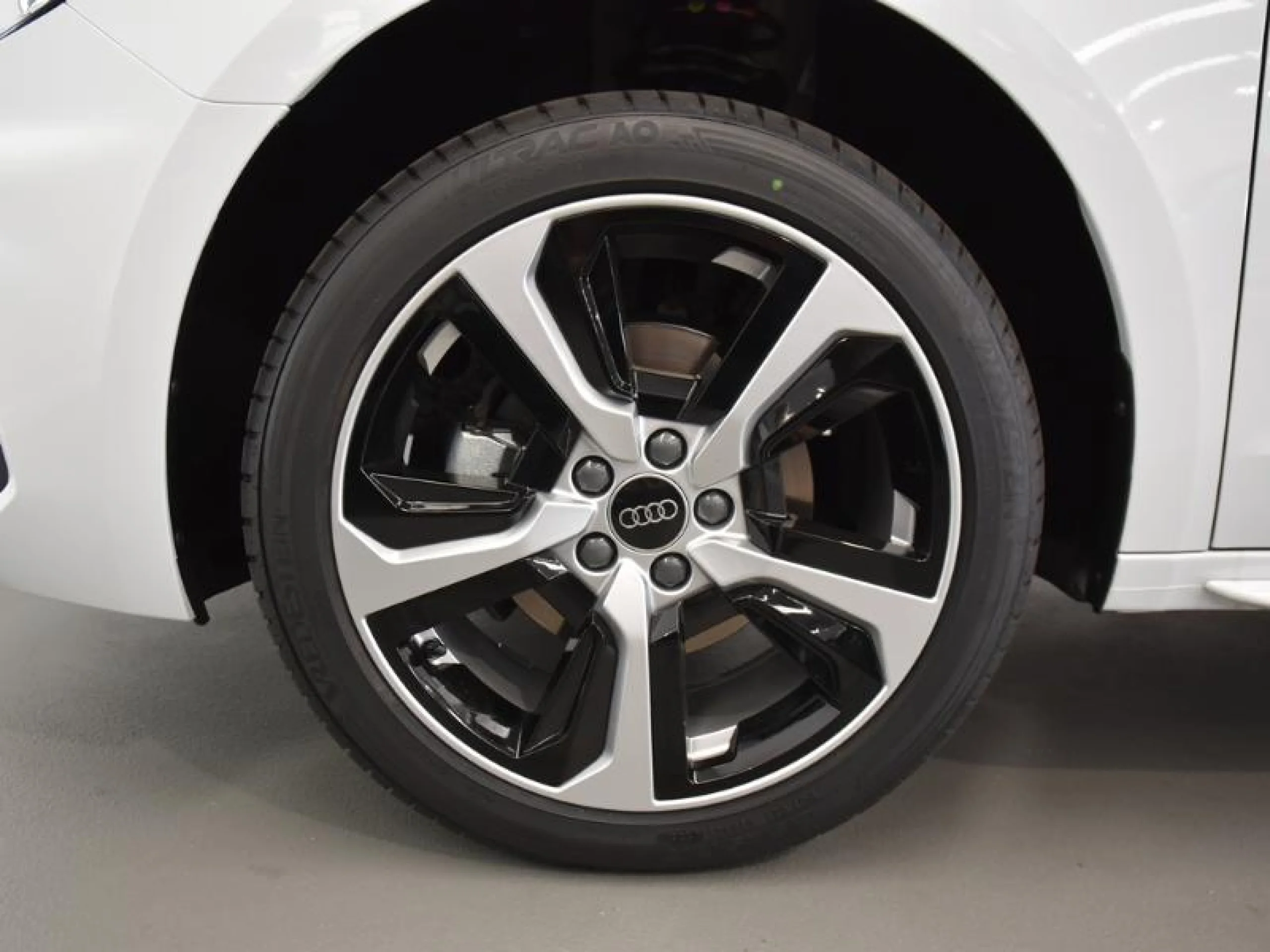AUDI A1 SPORTBACK ADRENALIN 30 TFSI 85KW S TRON - Foto 8