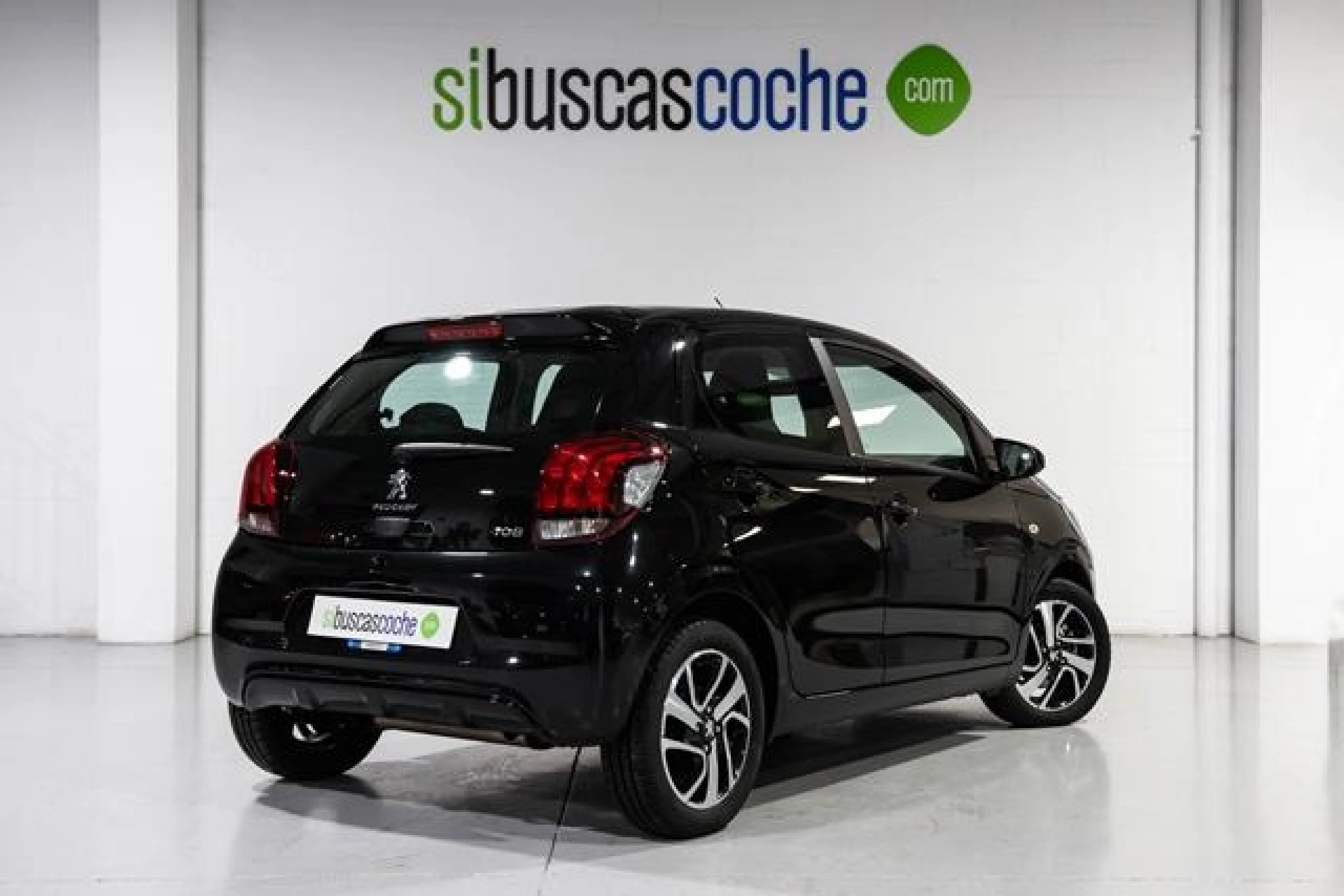 PEUGEOT 108 TOP! ALLURE 1.2 PURETECH 82 - Foto 2
