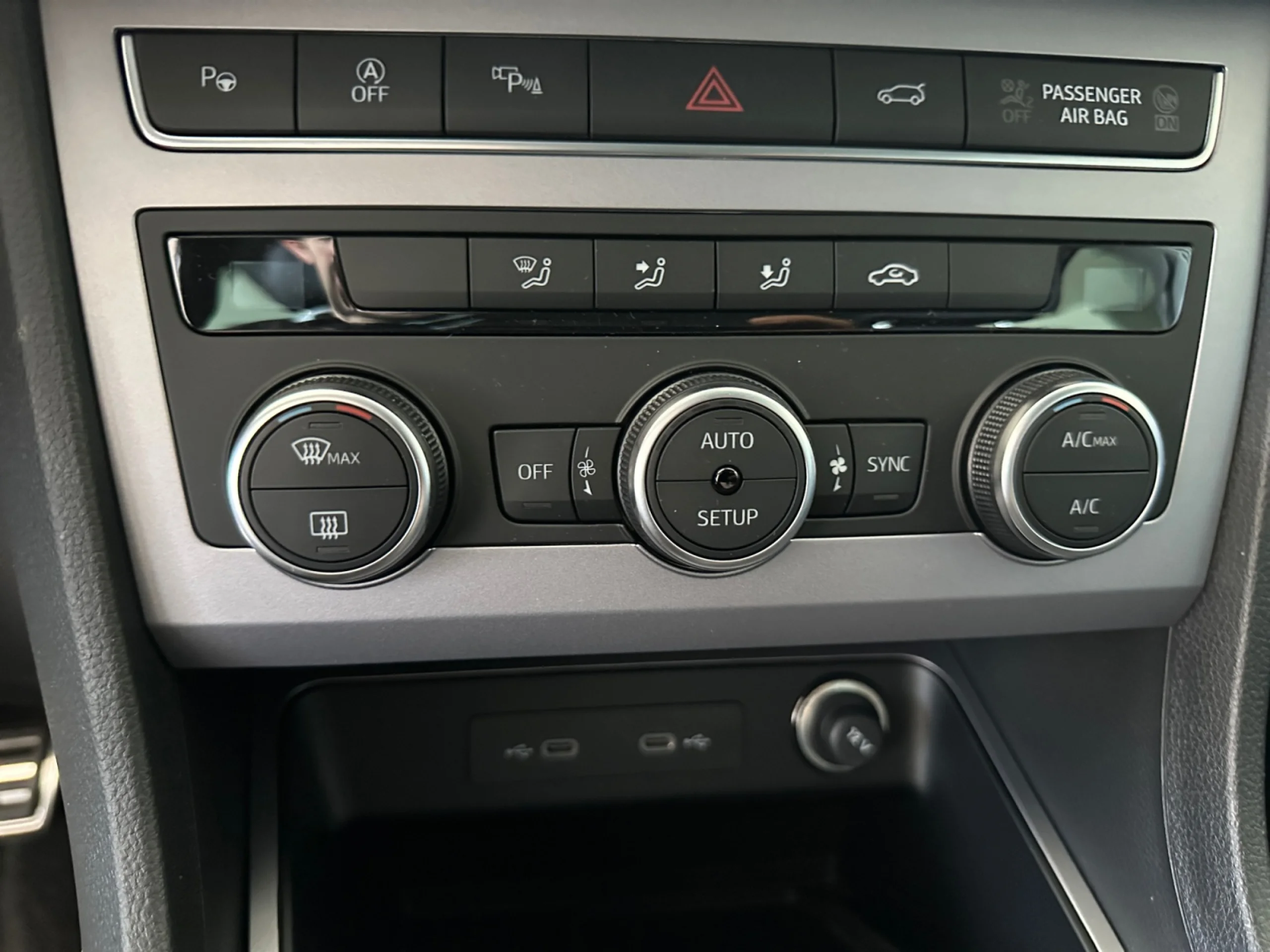 SEAT ATECA 1.5 TSI 110KW (150CV) FR SPECIAL EDITION - Foto 12