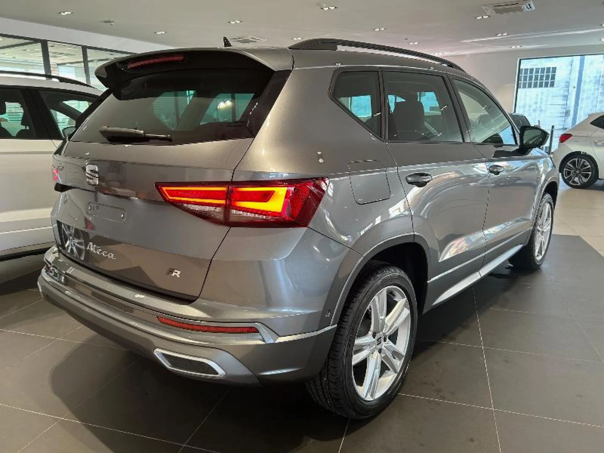 SEAT ATECA 1.5 TSI 110KW (150CV) FR SPECIAL EDITION - Foto 2