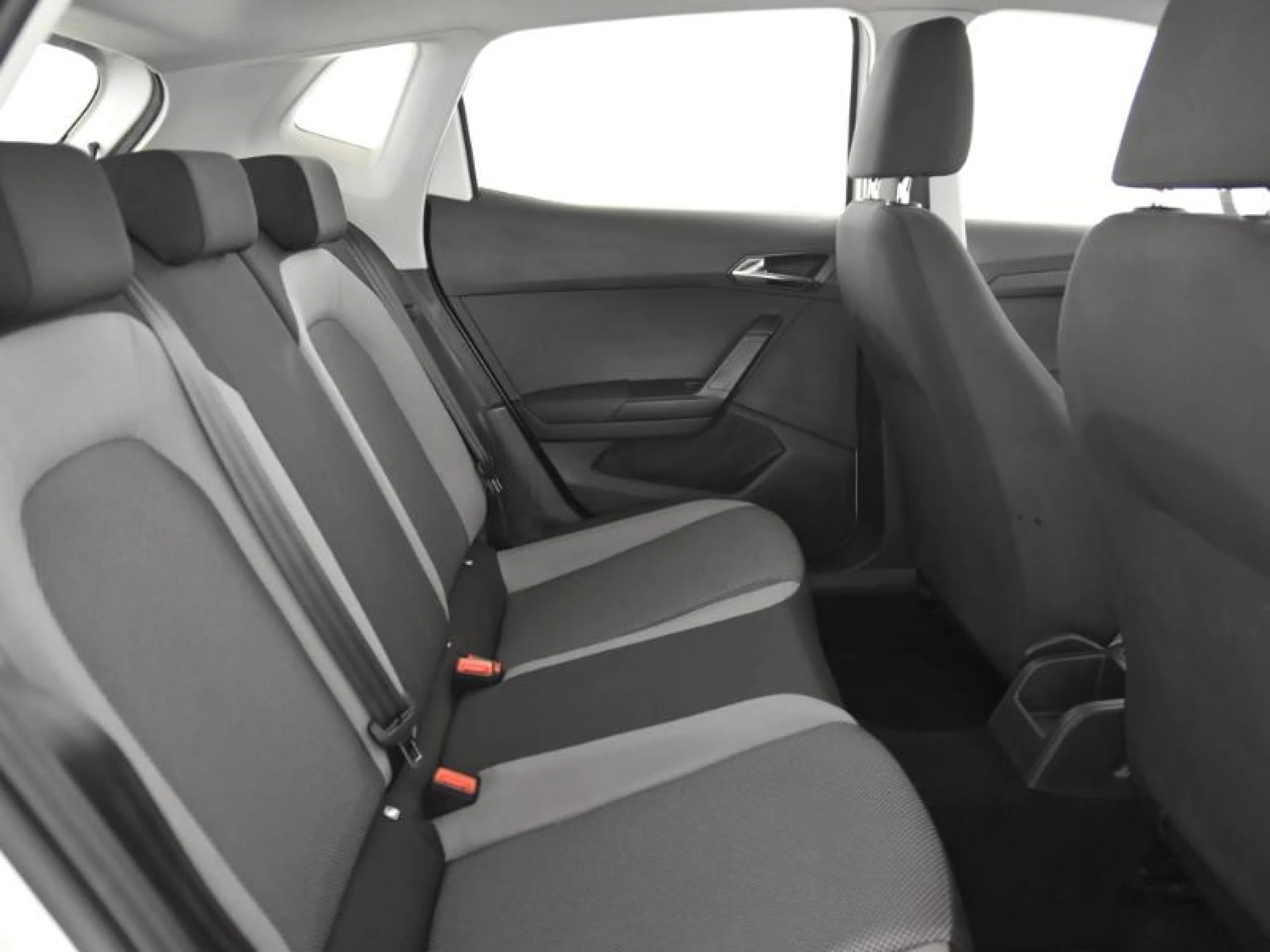 SEAT IBIZA 1.0 MPI 59KW (80CV) STYLE - Foto 6