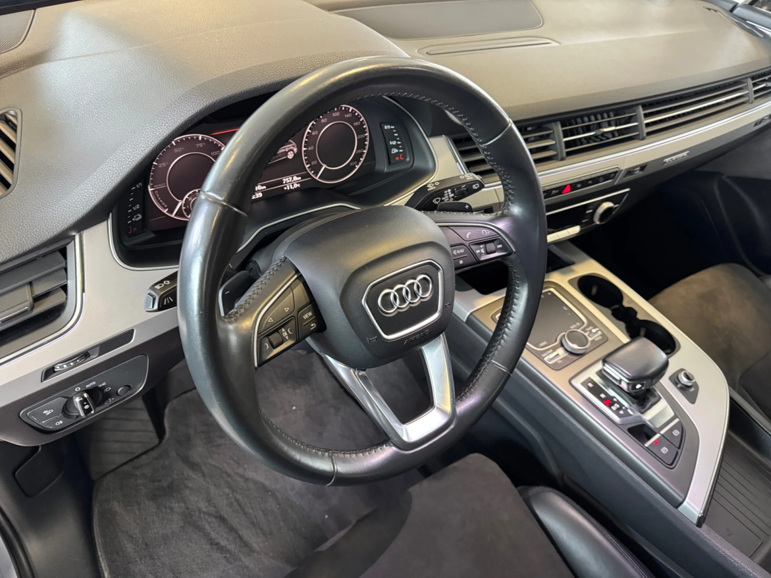AUDI Q7 3.0 TDI E TRON QUATTRO TIPTRONIC - Foto 9