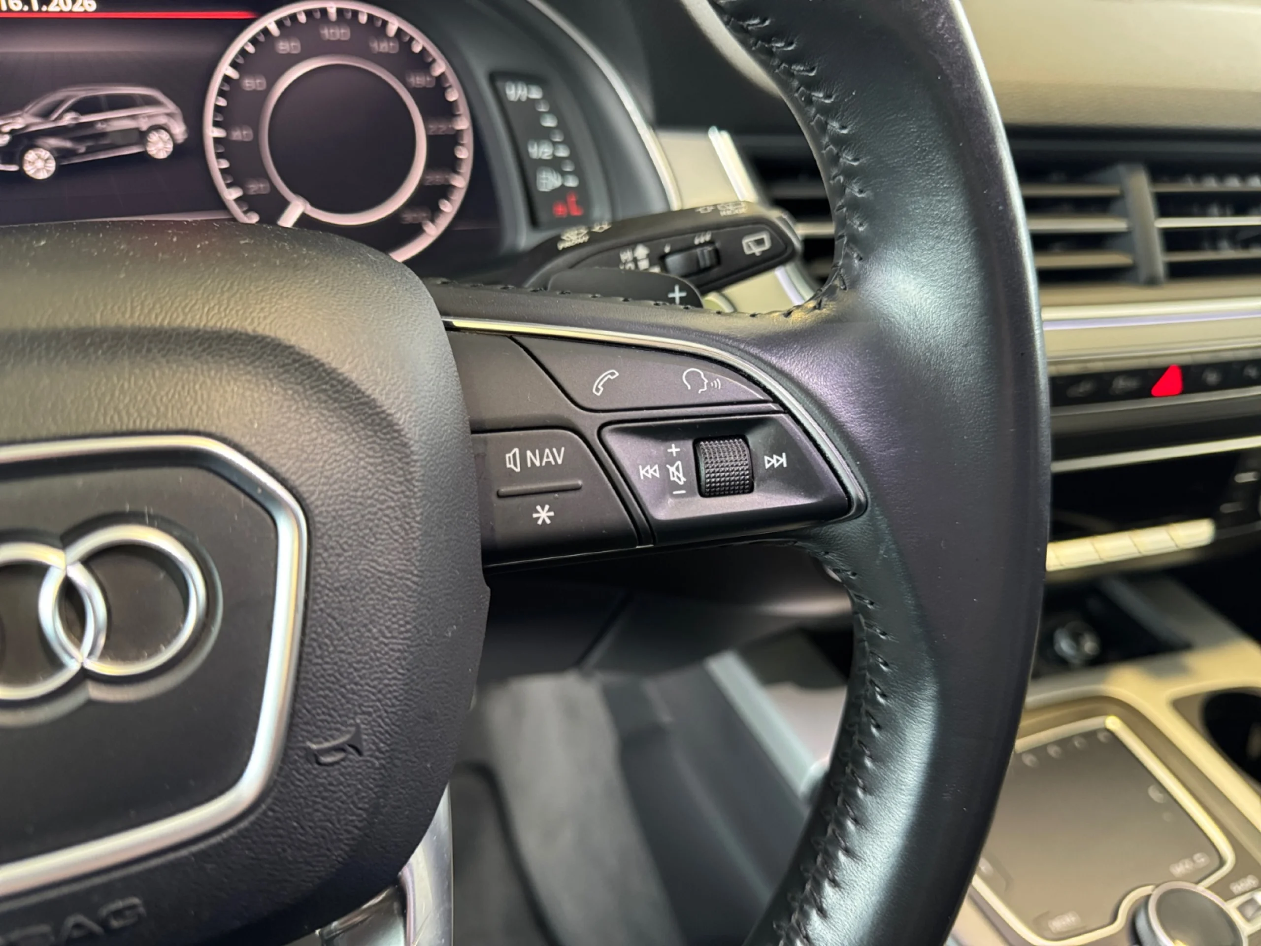 AUDI Q7 3.0 TDI E TRON QUATTRO TIPTRONIC - Foto 10