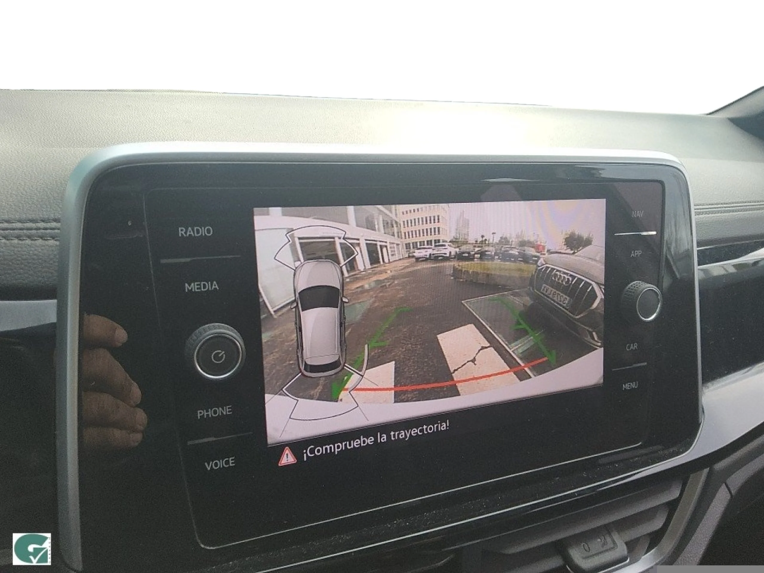 VOLKSWAGEN T ROC R LINE 2.0 TDI 110KW (150CV) DSG - Foto 8