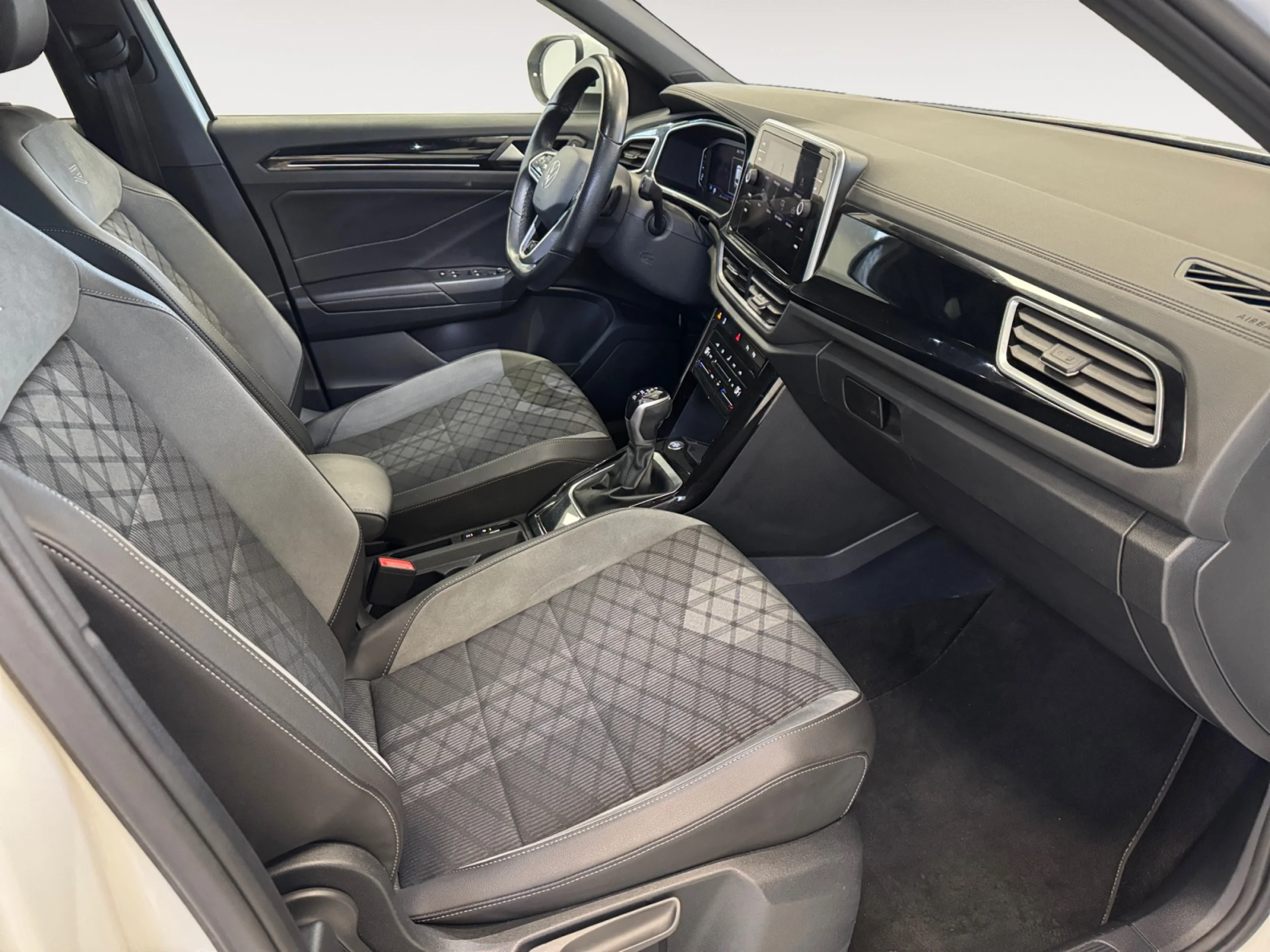 VOLKSWAGEN T ROC R LINE 2.0 TDI 110KW (150CV) DSG - Foto 5