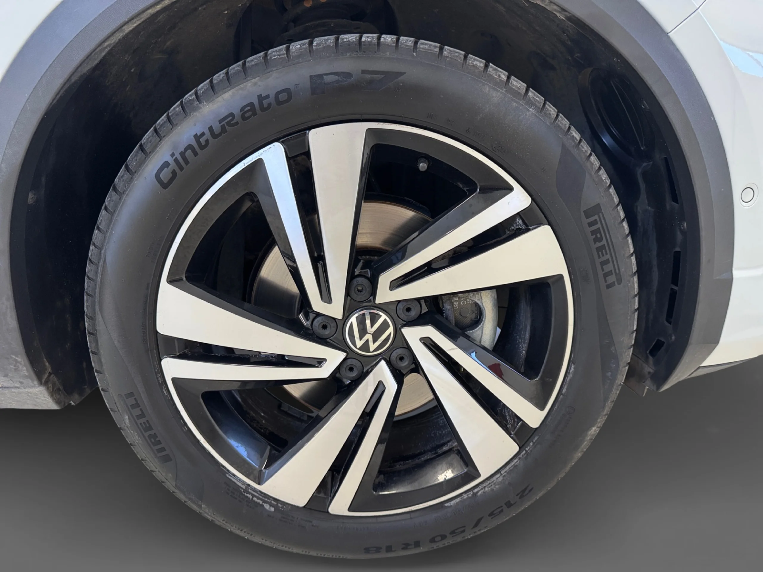 VOLKSWAGEN T ROC R LINE 2.0 TDI 110KW (150CV) DSG - Foto 8