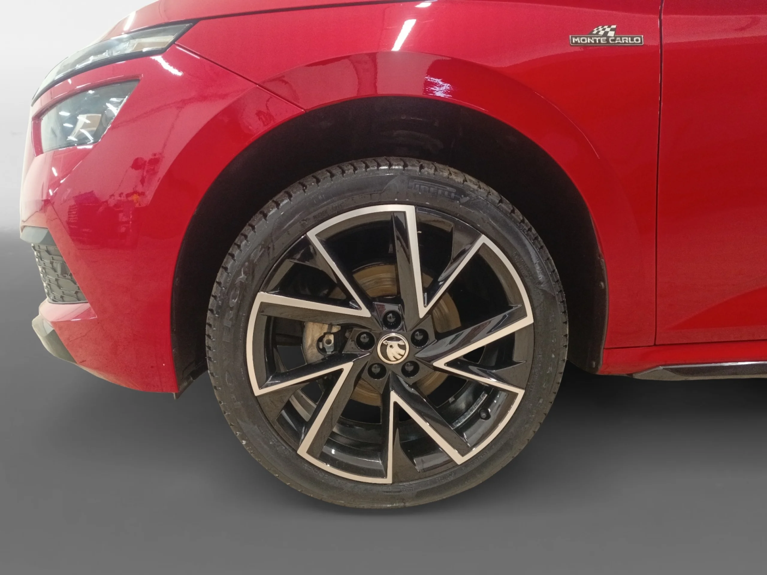 SKODA KAMIQ 1.5 TSI 110KW (150CV) DSG AMBITION - Foto 9