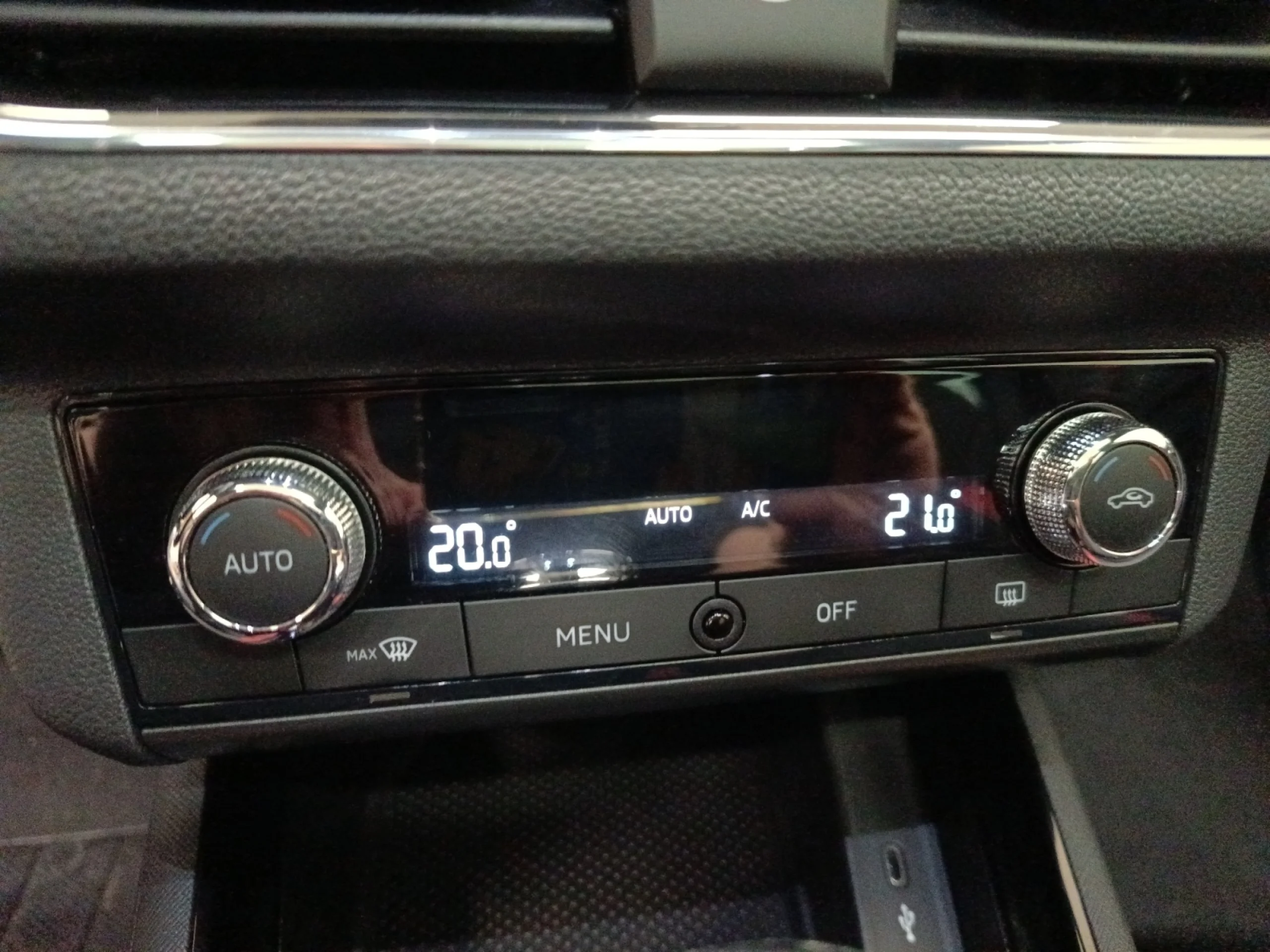 SKODA KAMIQ 1.5 TSI 110KW (150CV) DSG AMBITION - Foto 13