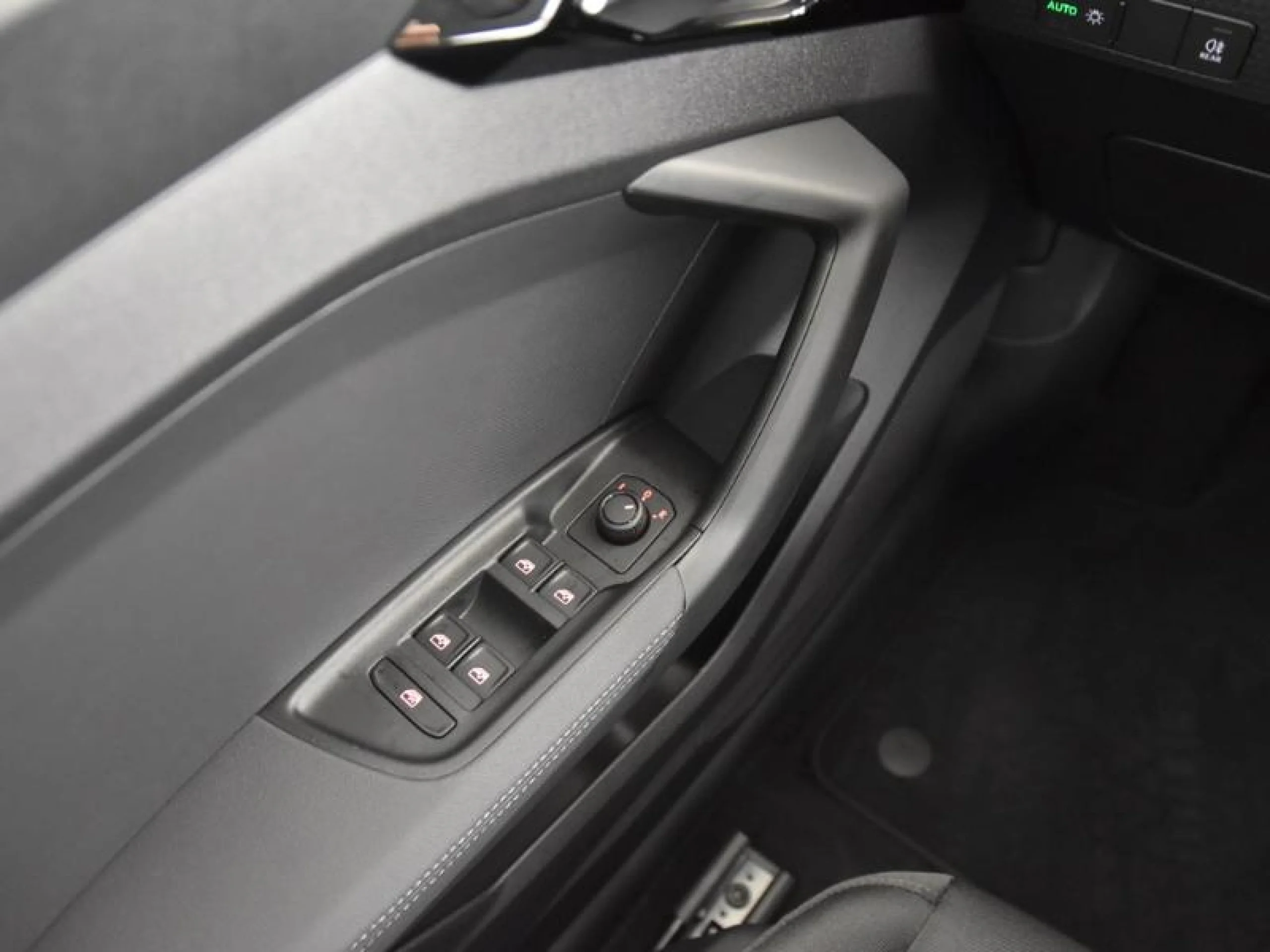 AUDI A1 ADVANCED 25 TFSI 70KW (95CV) SPORTBACK - Foto 16