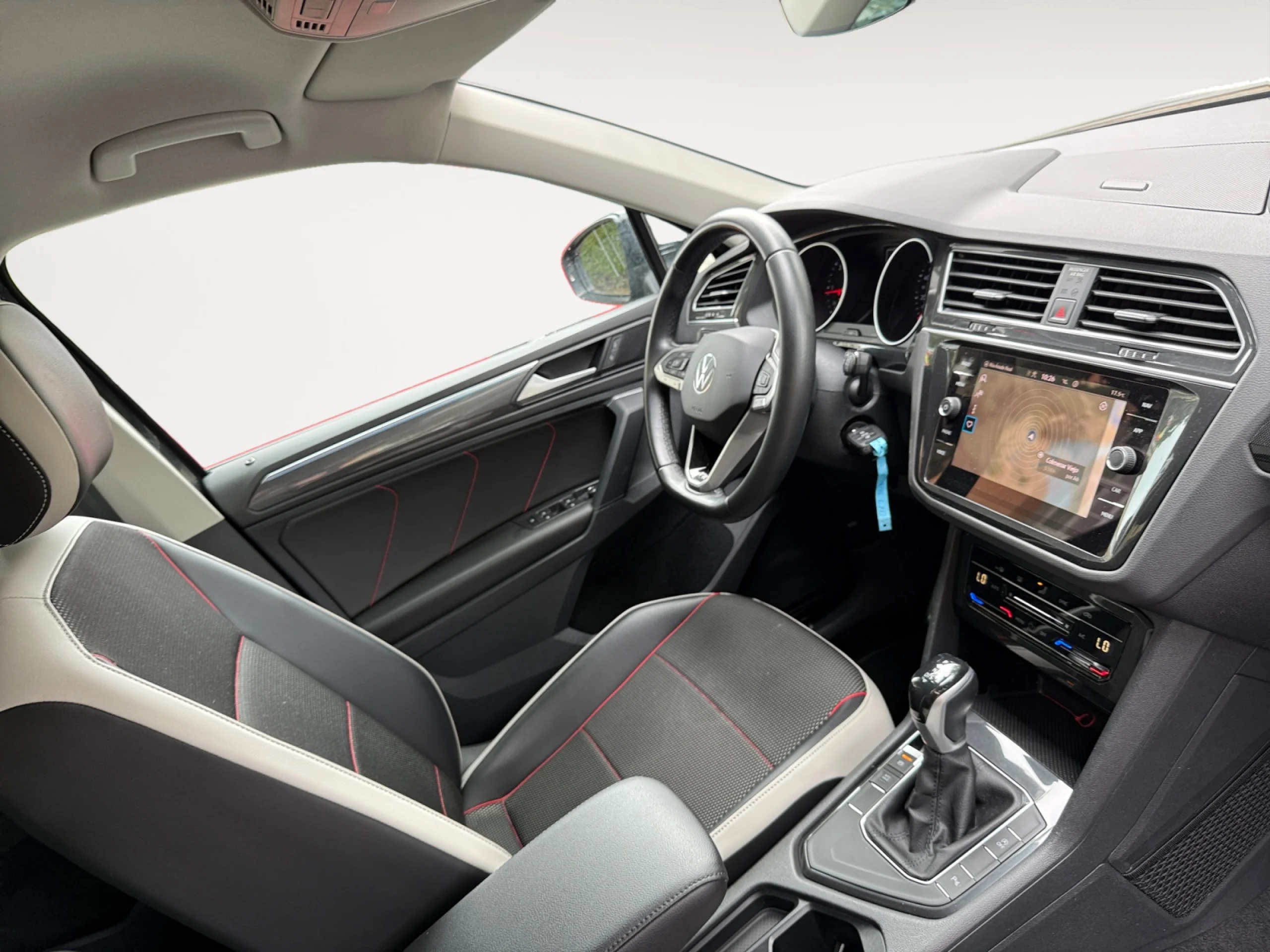 VOLKSWAGEN TIGUAN URBAN SPORT 2.0 TDI 110KW (150CV) DSG - Foto 5