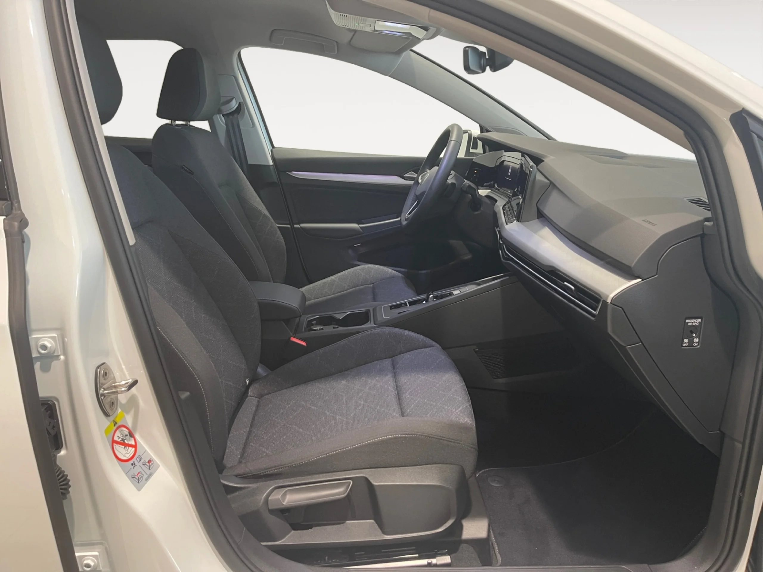 VOLKSWAGEN GOLF LIFE 1.0 ETSI 81KW (110CV) DSG - Foto 5