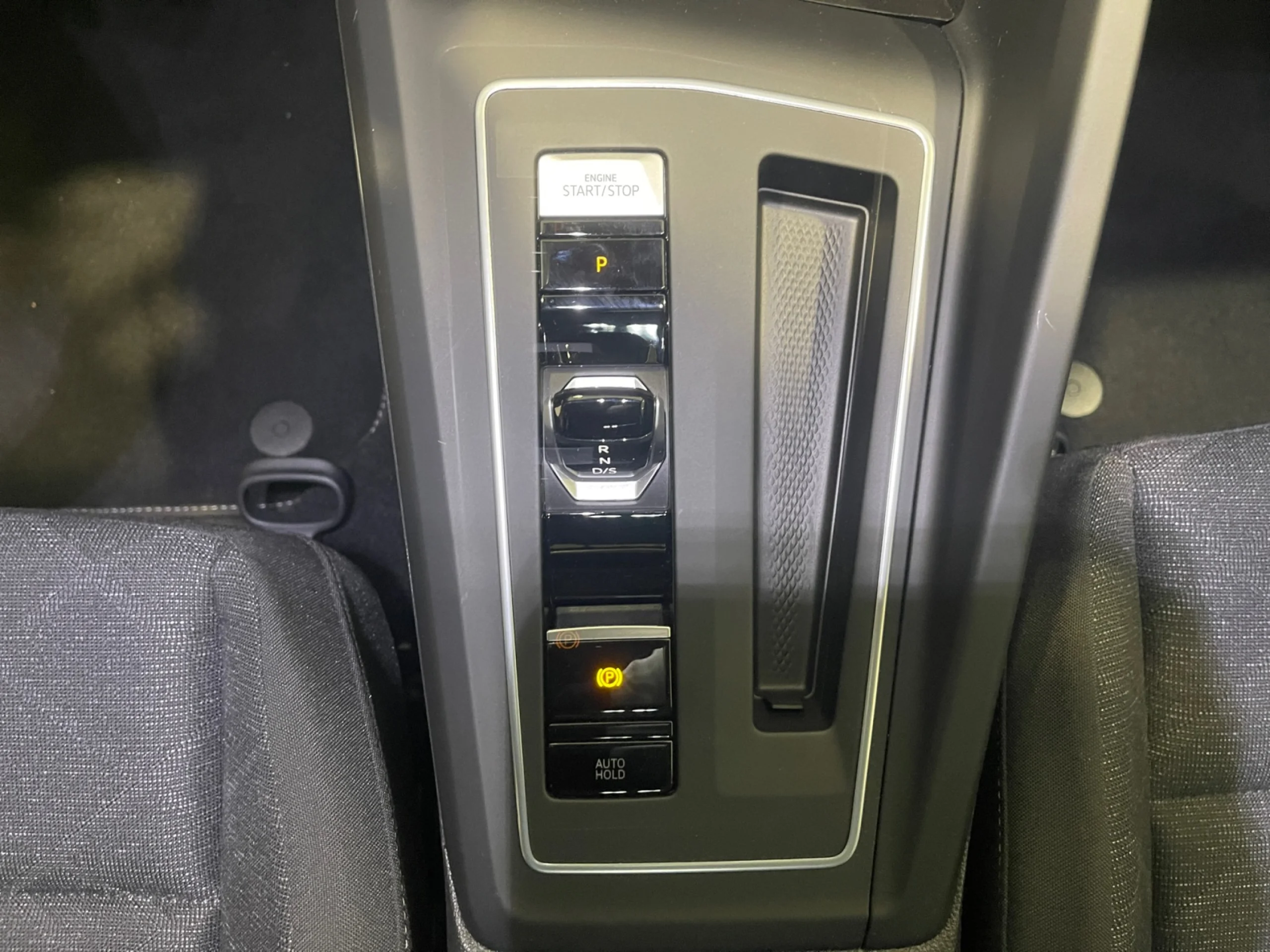 VOLKSWAGEN GOLF LIFE 1.0 ETSI 81KW (110CV) DSG - Foto 11