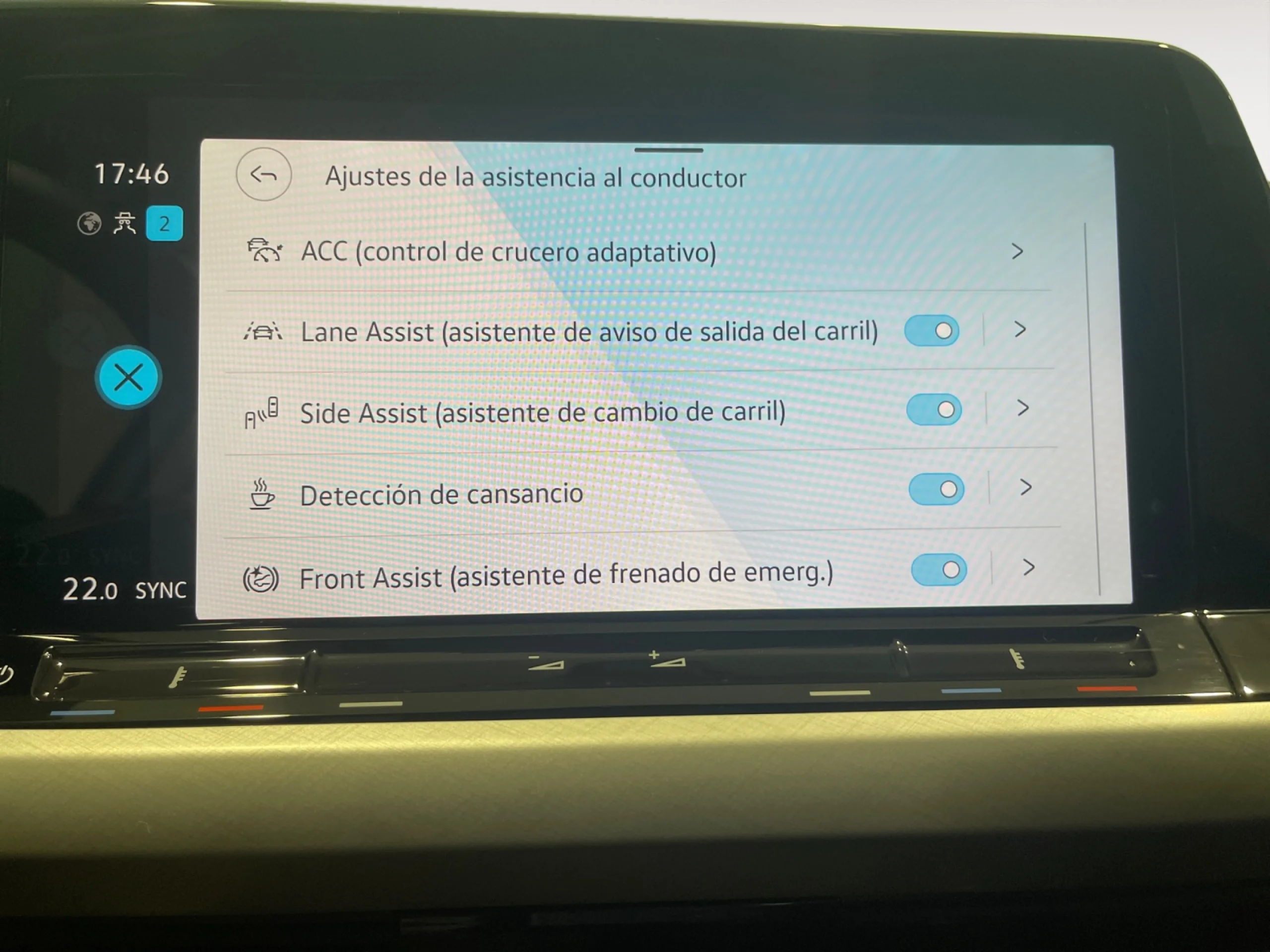 VOLKSWAGEN GOLF LIFE 1.0 ETSI 81KW (110CV) DSG - Foto 15