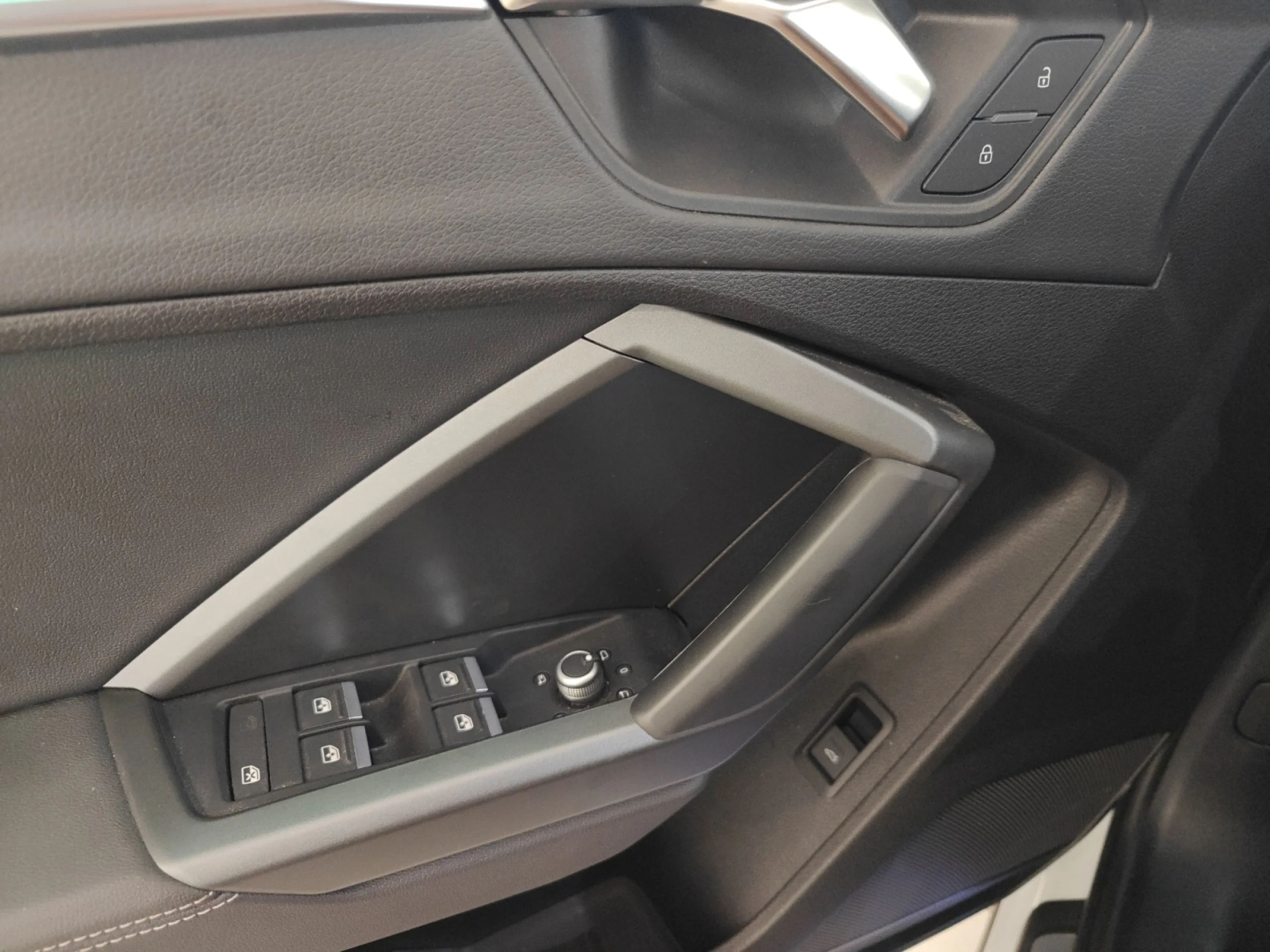 AUDI Q3 S LINE 35 TDI 110KW (150CV) S TRONIC - Foto 16