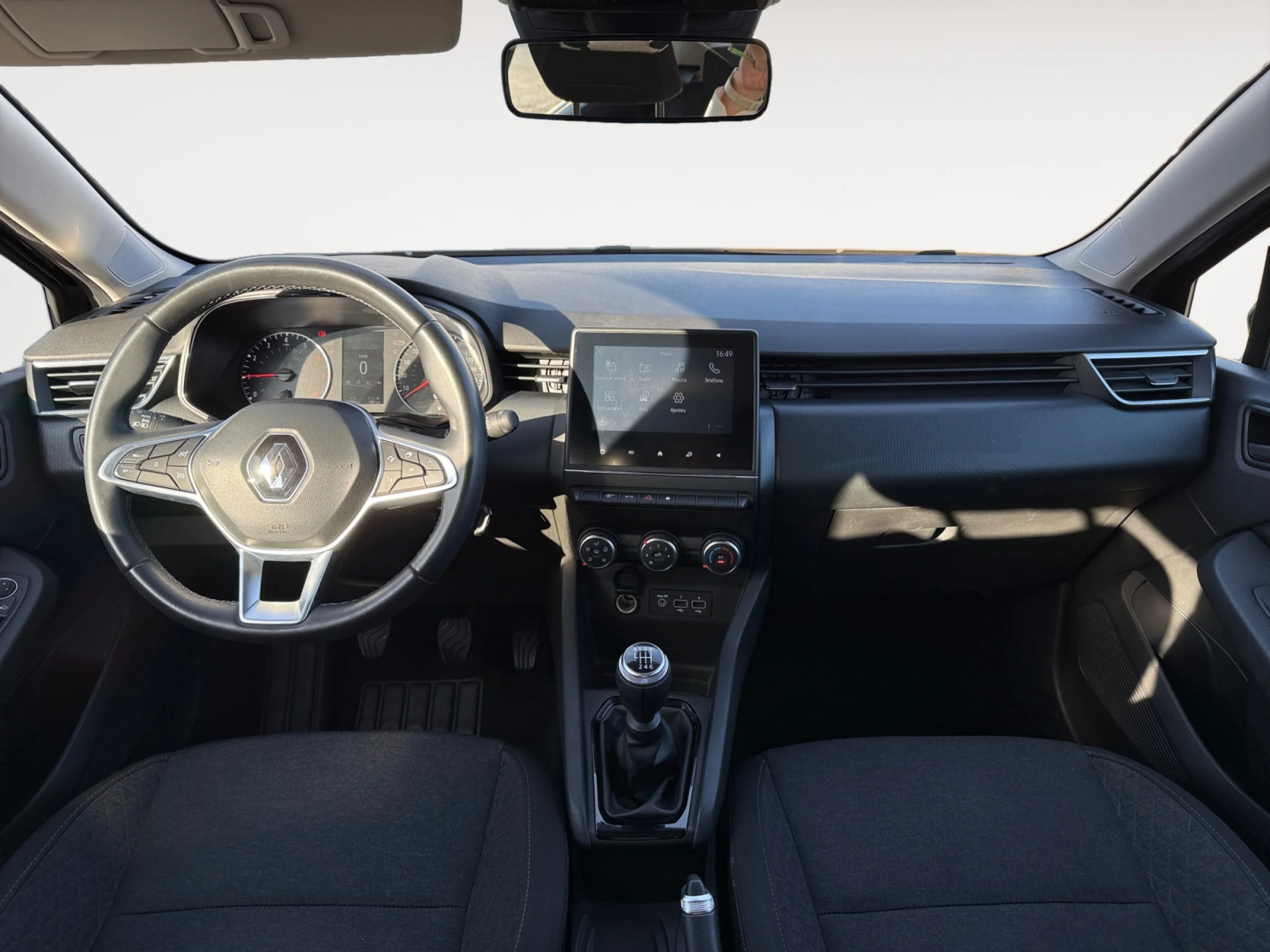 RENAULT CLIO INTENS TCE 67 KW (91CV) - Foto 4