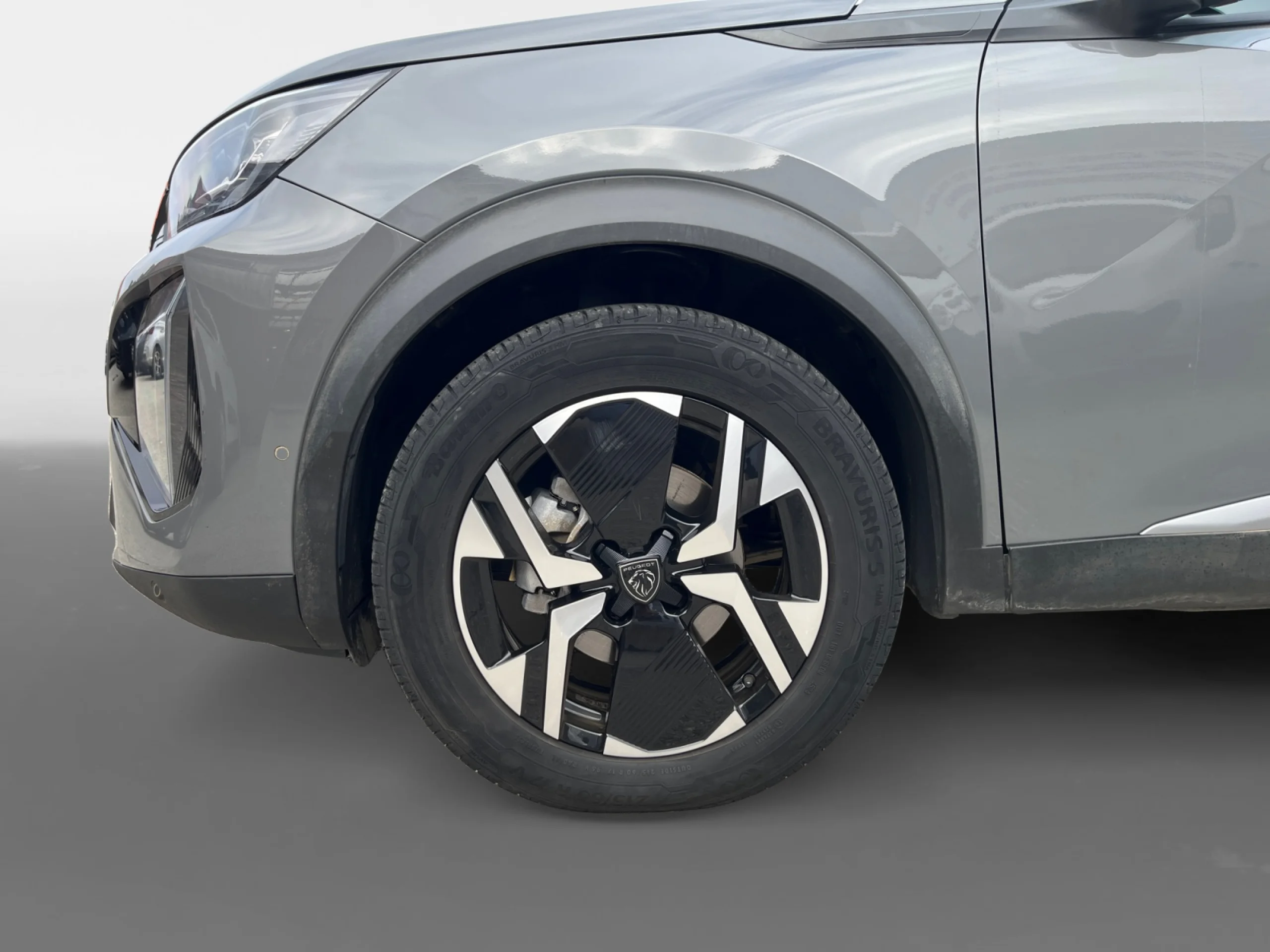 PEUGEOT 2008 ALLURE PURETECH 130 S&S EAT8 - Foto 9