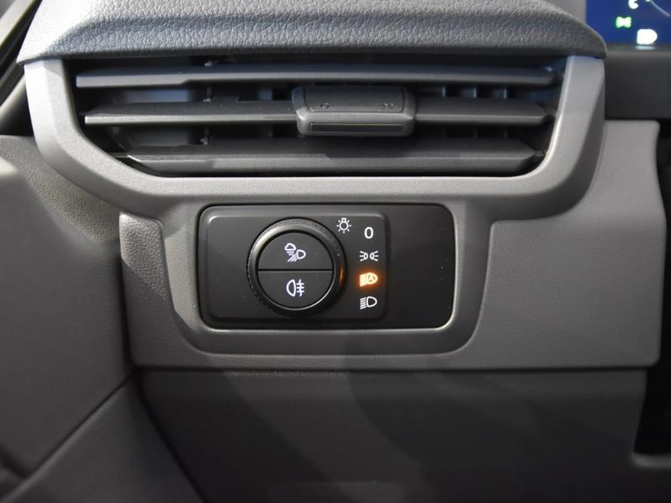 VW COMERCIALES CARAVELLE CARAVELLE   CARAVELLE  BATALLA LARGA  2.0 TDI 110 KW (150 CV) 6 VEL. - Foto 19