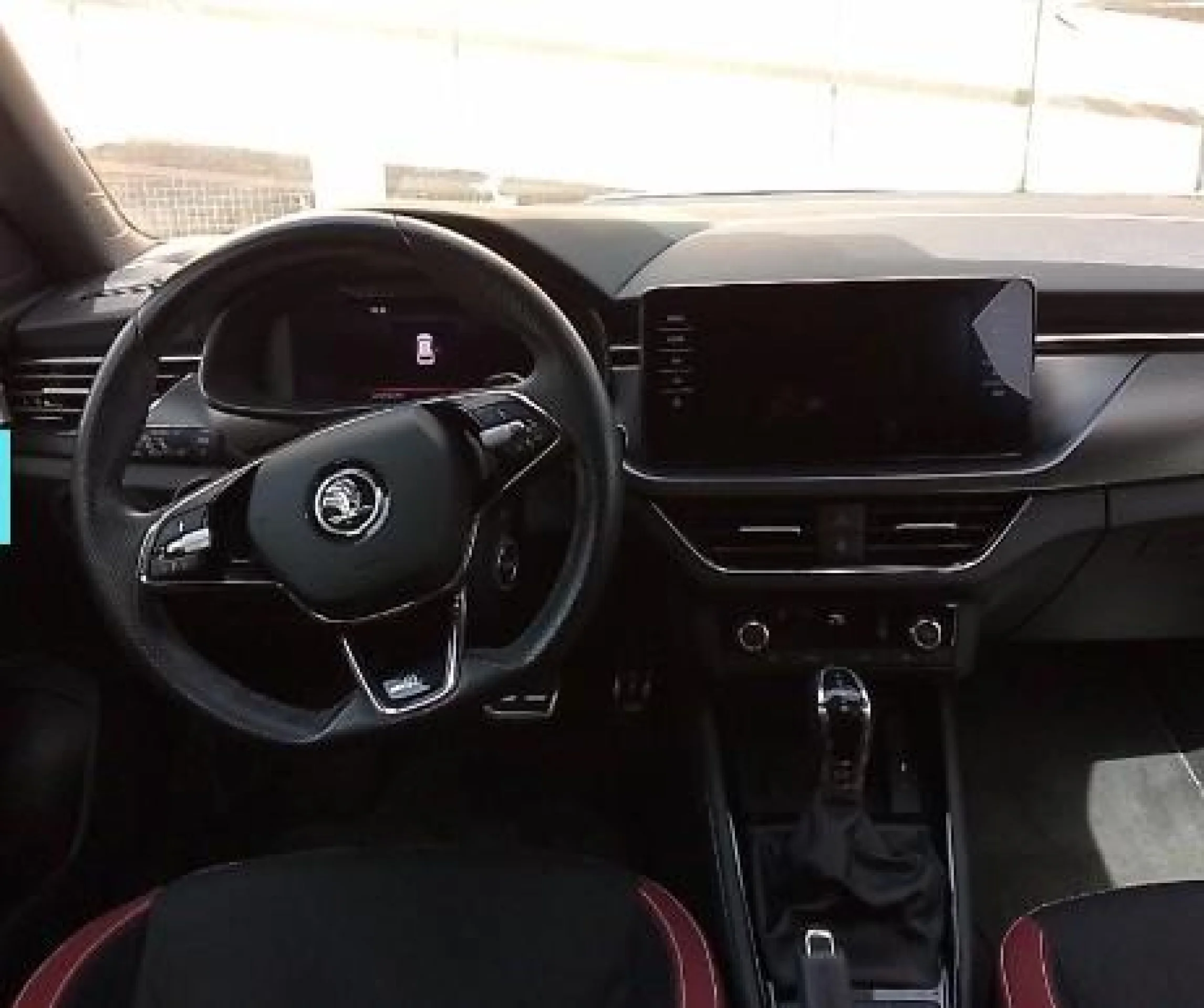 SKODA KAMIQ 1.5 TSI 110KW (150CV) DSG MONTECARLO - Foto 3