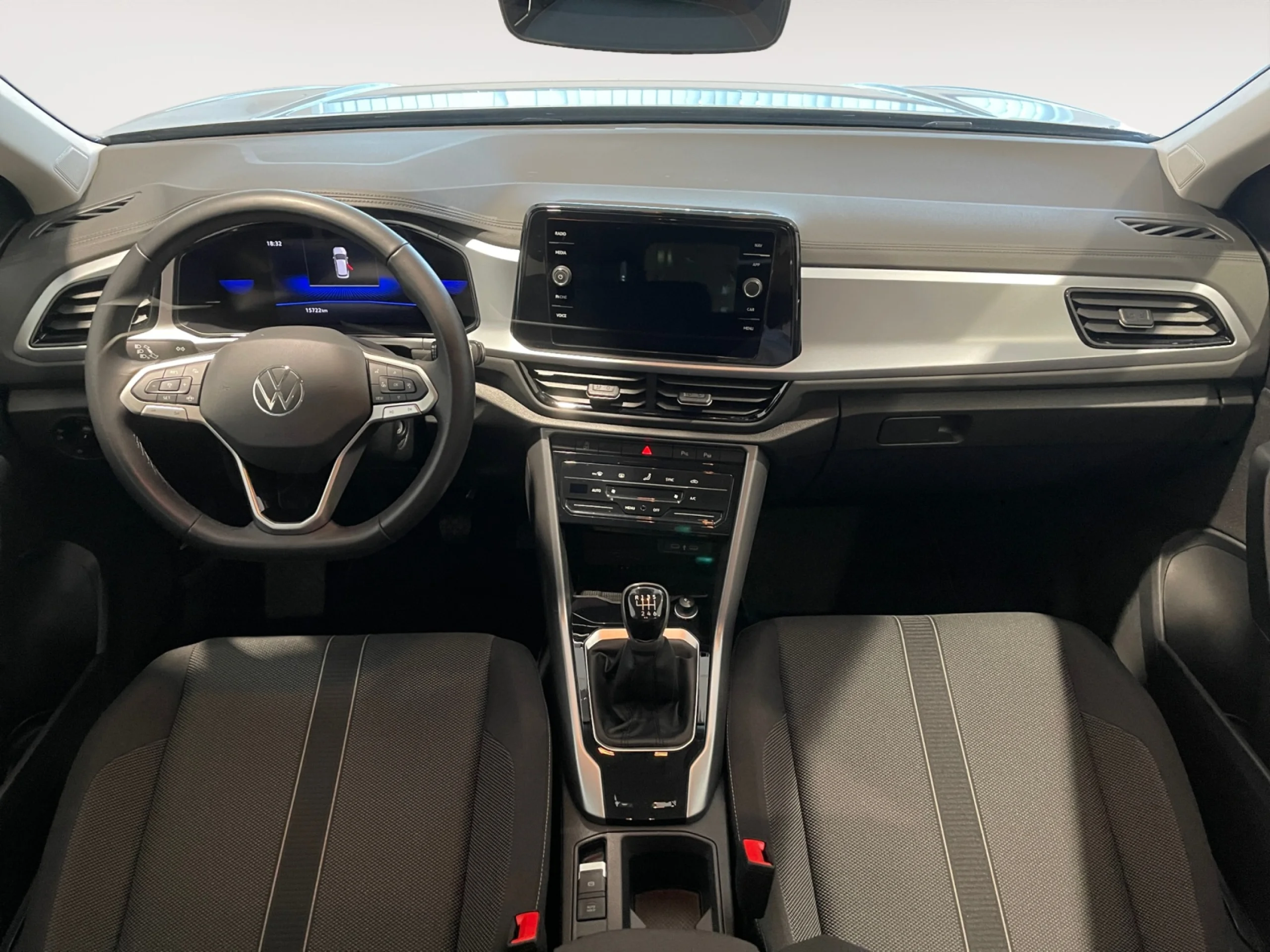 VOLKSWAGEN T ROC LIFE 1.0 TSI 81KW (110CV) - Foto 4