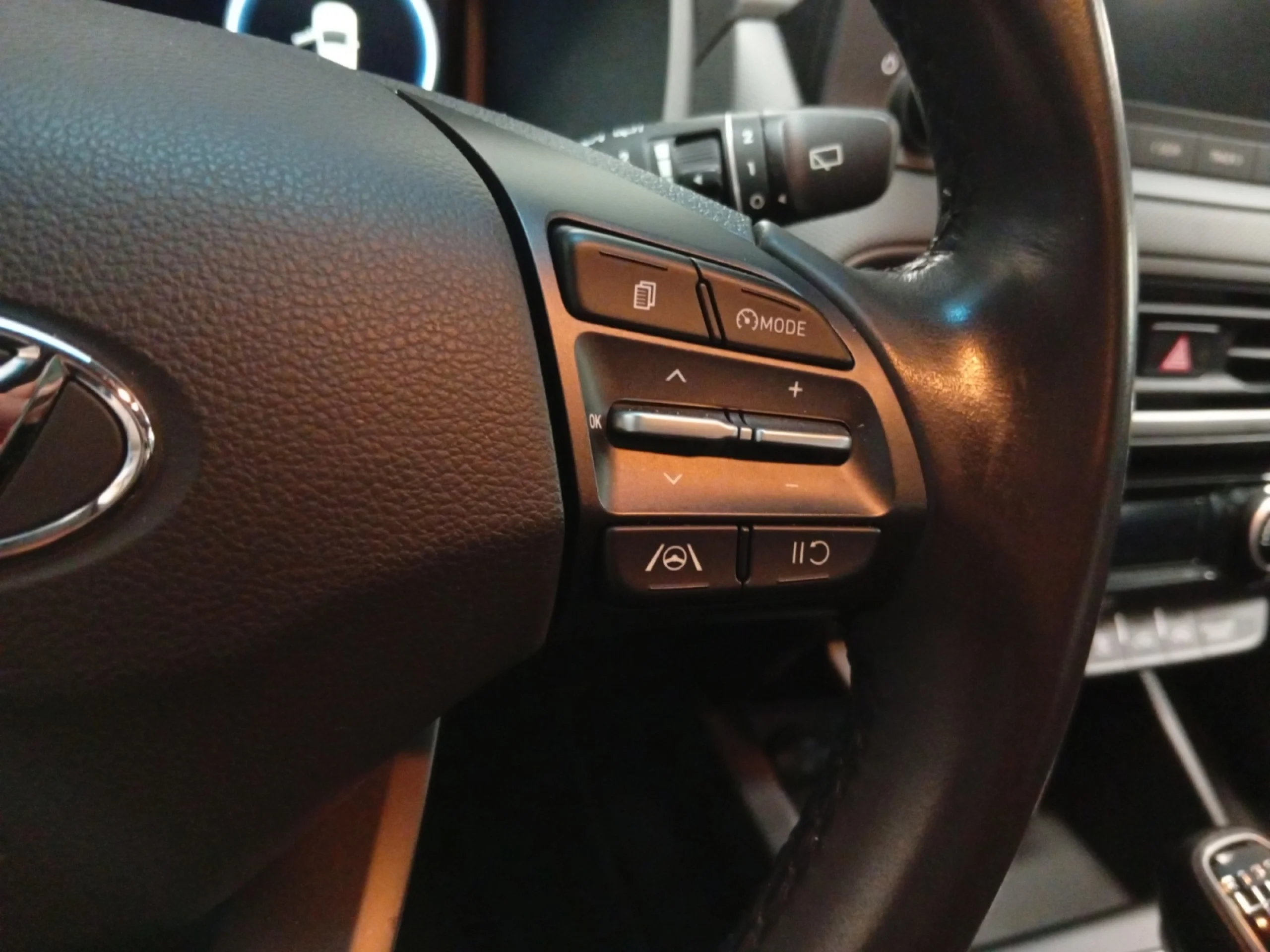 HYUNDAI KONA 1.0 TGDI 48V FLEXX - Foto 12