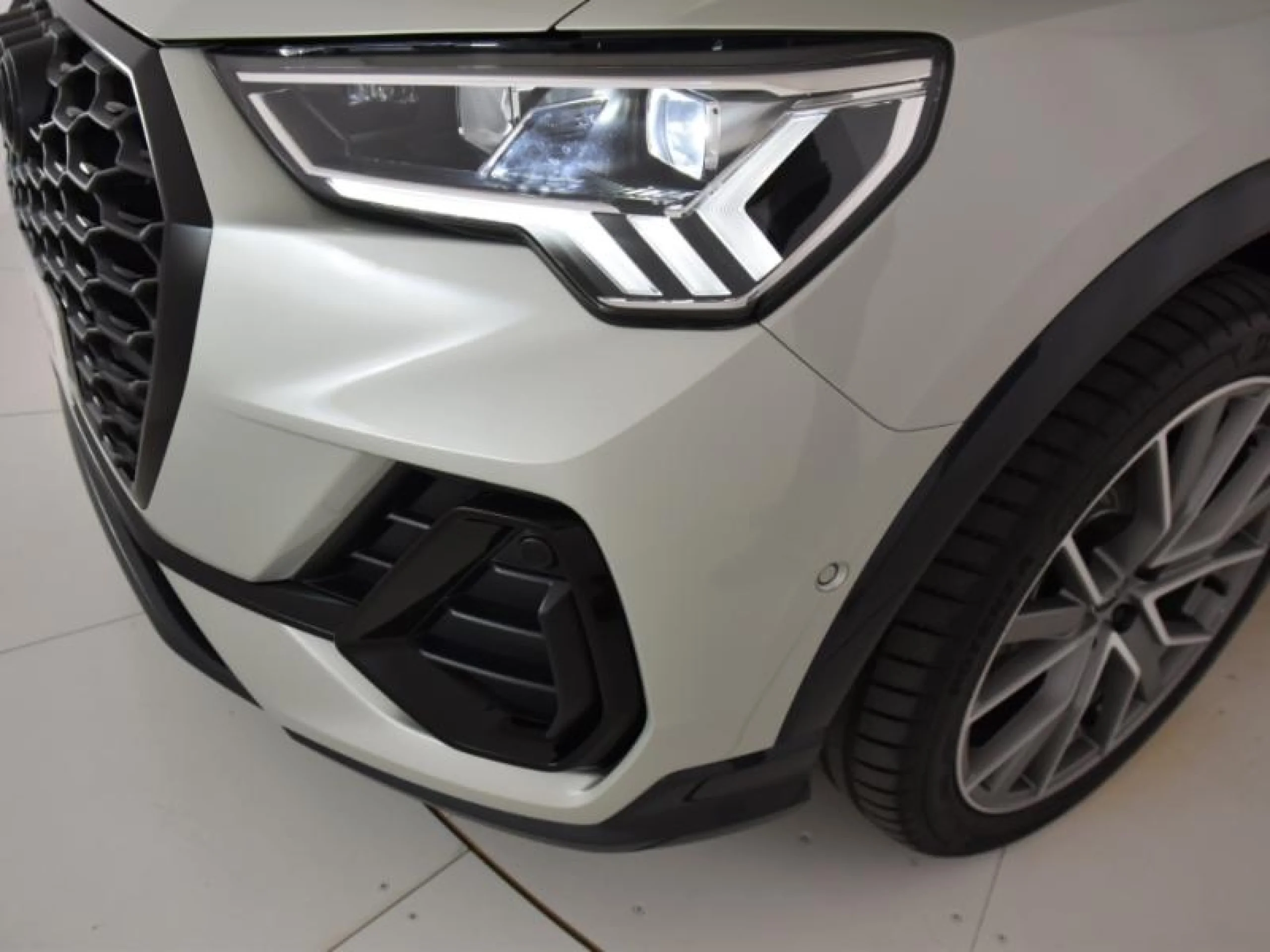 AUDI Q3 SPORTBACK BLACK LINE 35 TDI 110KW (150CV) S TRONIC - Foto 21