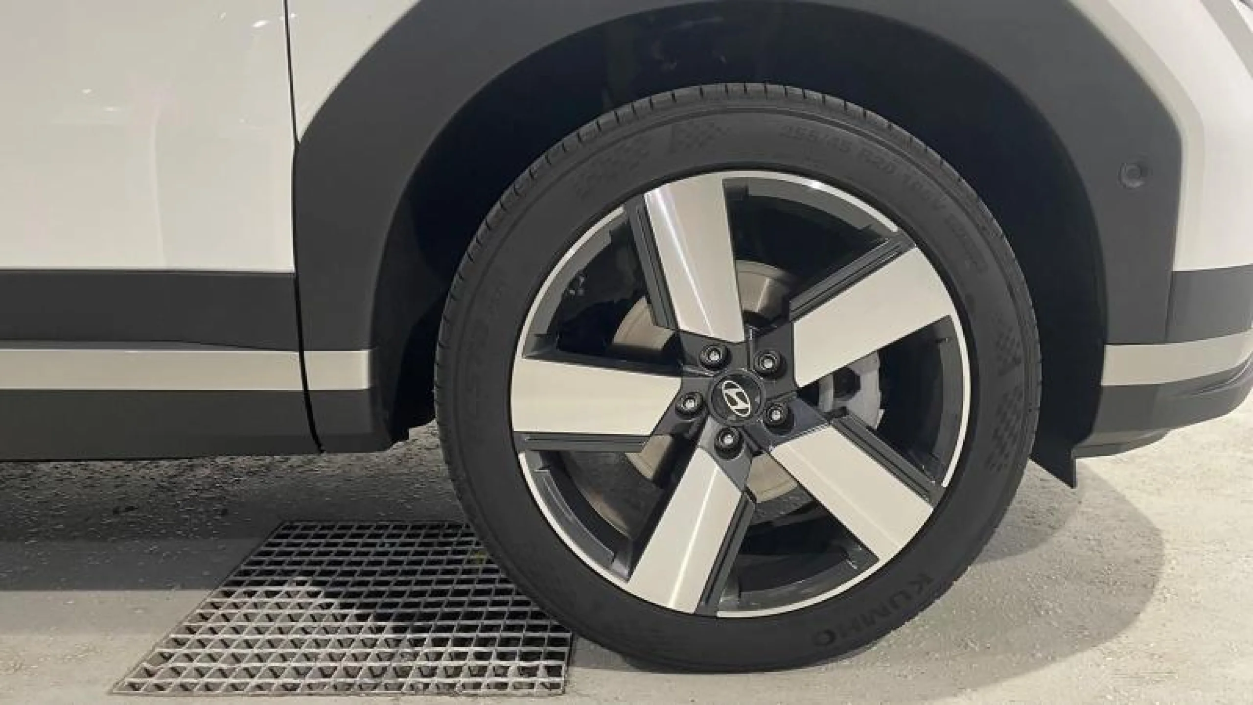 HYUNDAI SANTA FE SANTA FE HEV S.FE HEV 1.6T 215CV 4X4 AT CALLIGRAPHY - Foto 4