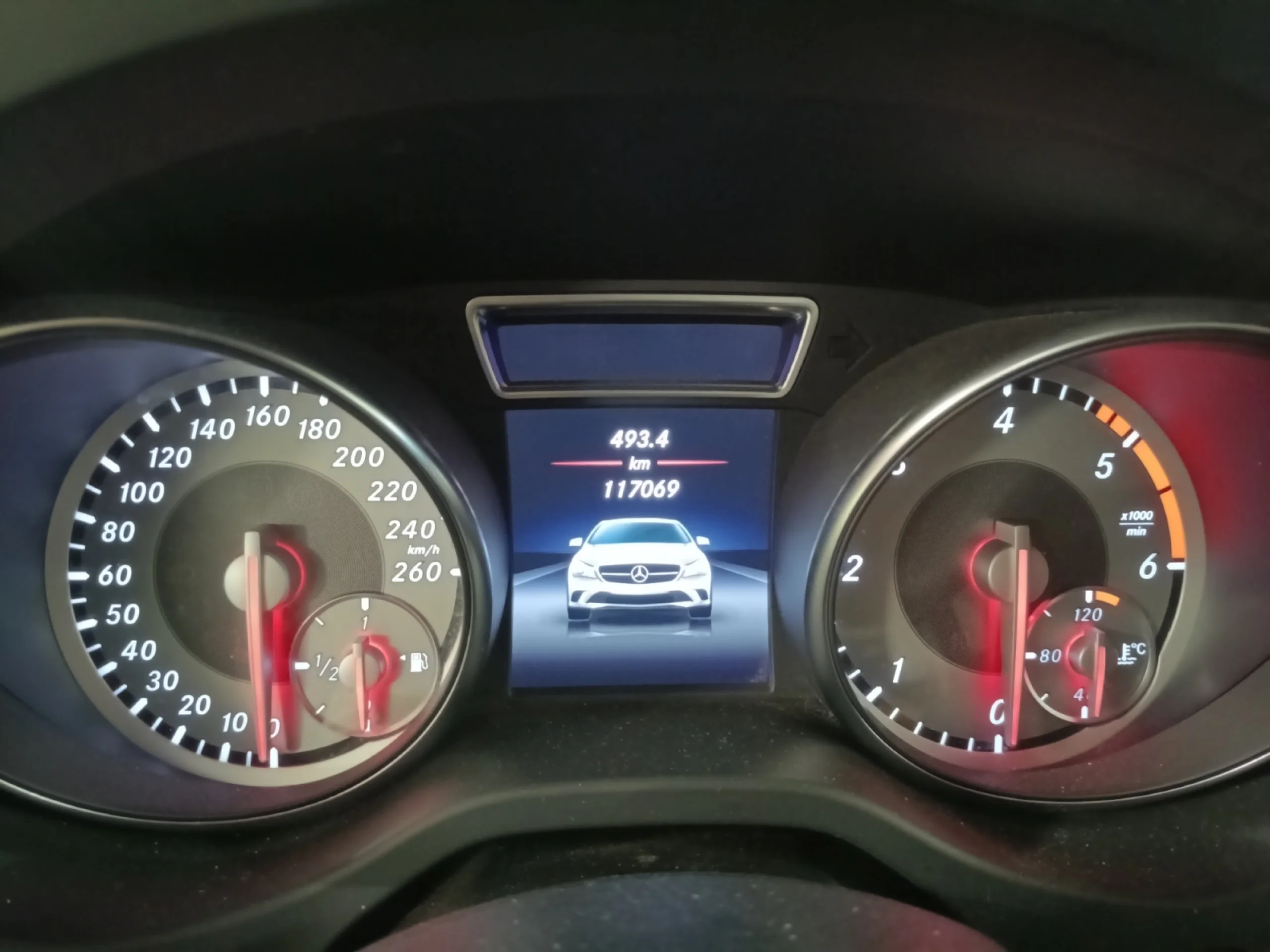 MERCEDES-BENZ Clase cla CLA 220 CDI - Foto 10