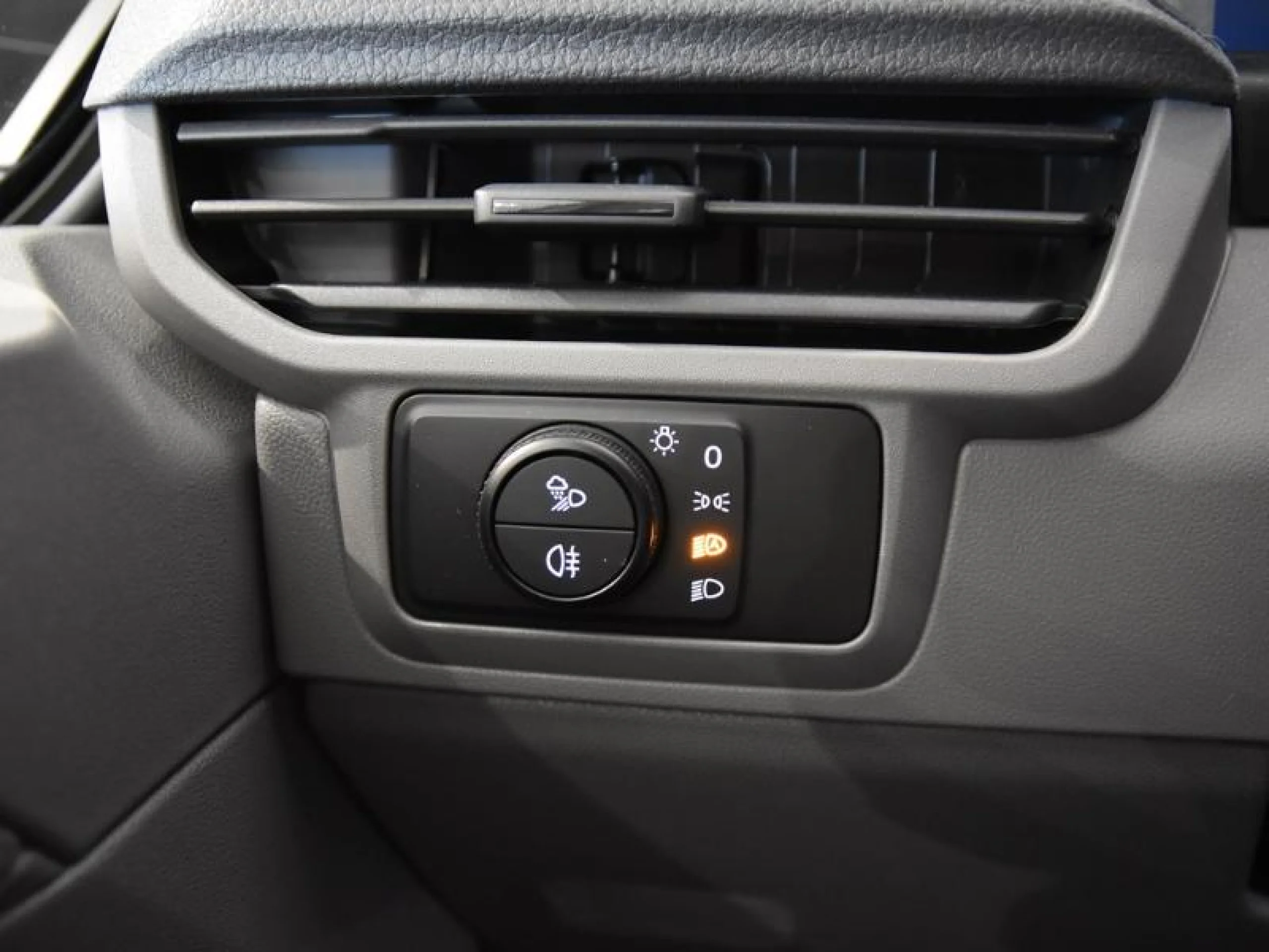 VW COMERCIALES CARAVELLE CARAVELLE   CARAVELLE  BATALLA CORTA  2.0 TDI 81 KW (110 CV) 6 VEL. - Foto 21