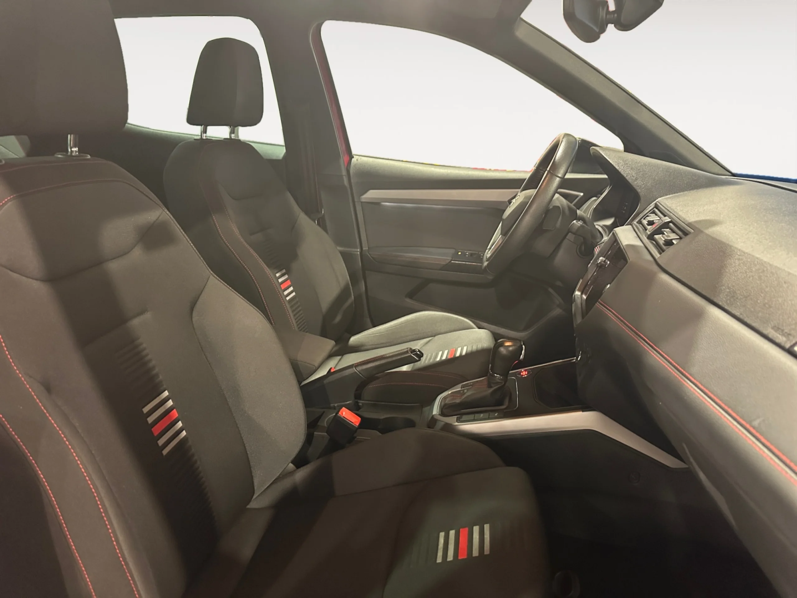 SEAT ARONA 1.0 TSI 85KW (115CV) DSG FR EDITION ECO - Foto 5